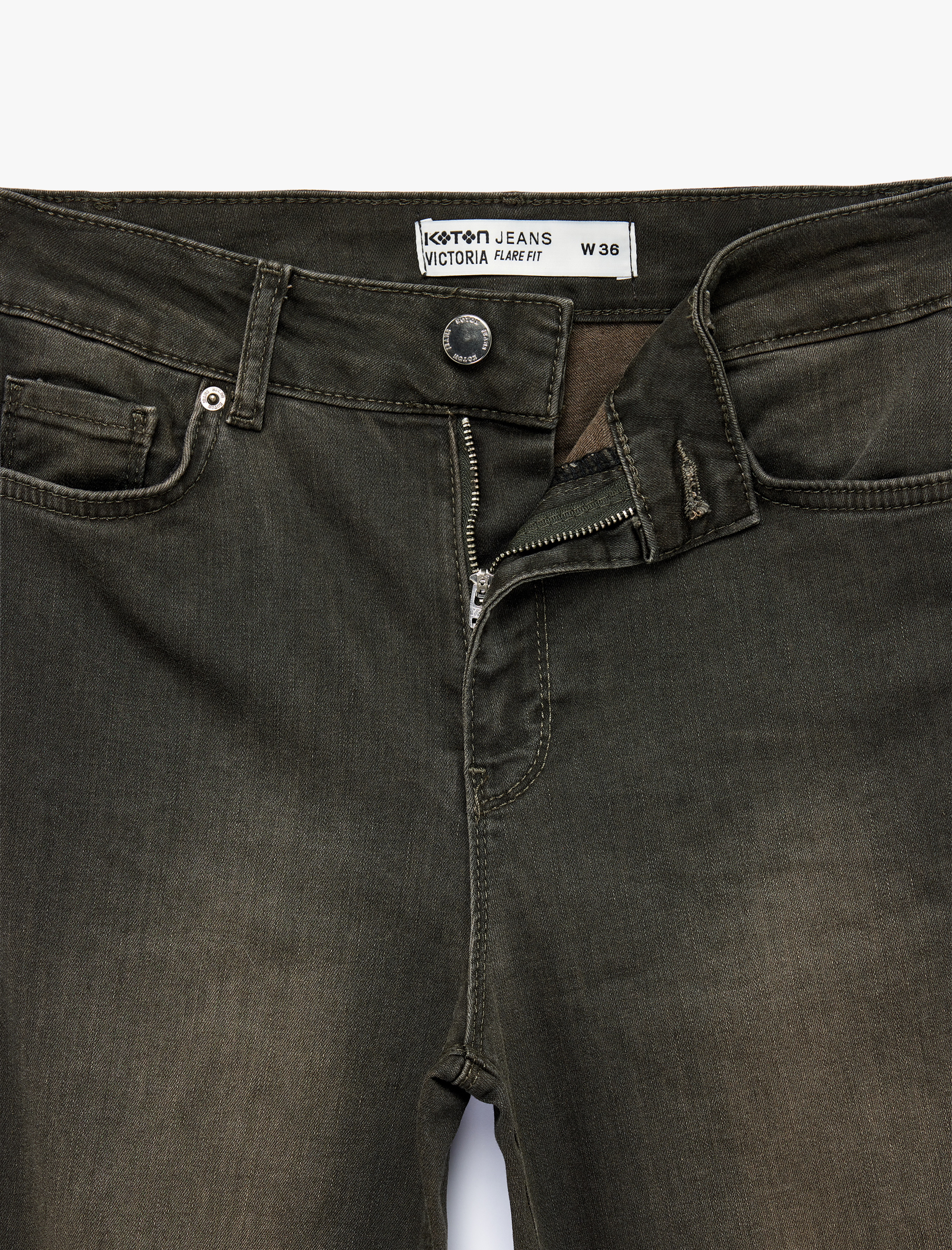   Dar Kesim Düğmeli Cepli İspanyol Paça Denim Pantolon - Flare Jeans