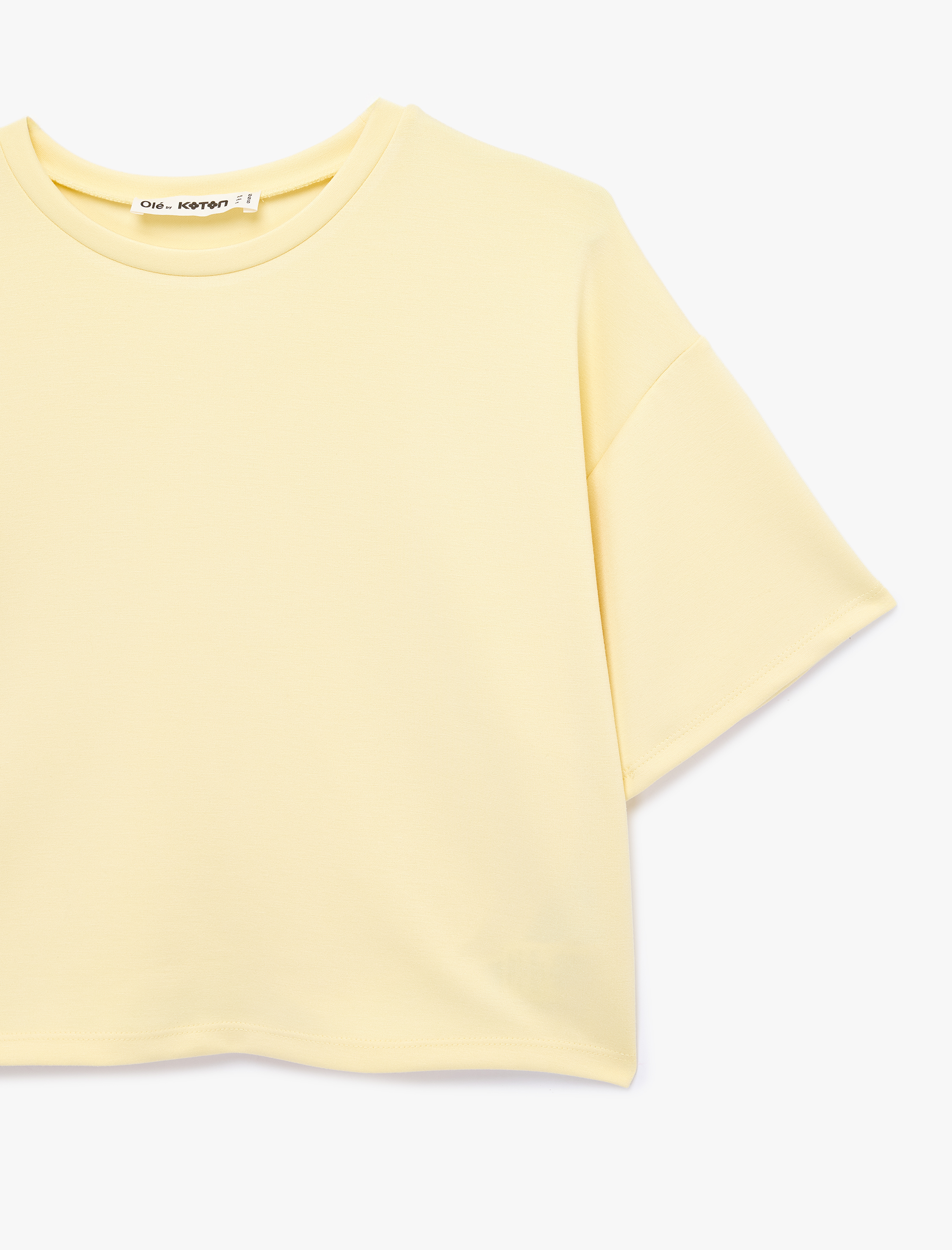   Rahat Kalıp Bisiklet Yaka Viskon Karışımlı Kısa Kollu Tişört