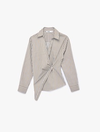 Asimetrik Kesim Kruvaze Yaka Düğme Detaylı Uzun Kollu Gömlek