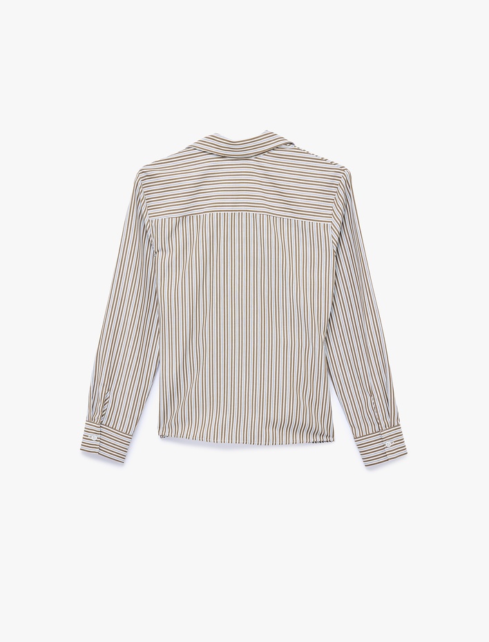  Asimetrik Kesim Kruvaze Yaka Düğme Detaylı Uzun Kollu Gömlek