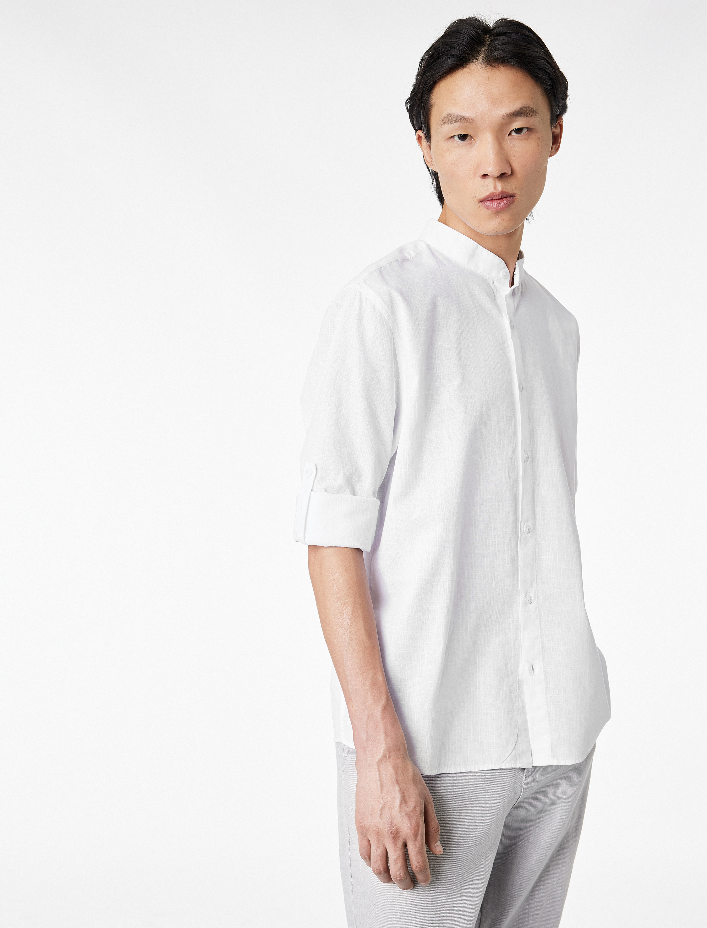   Regular Fit Uzun Kollu Pamuklu Hakim Yaka Gömlek