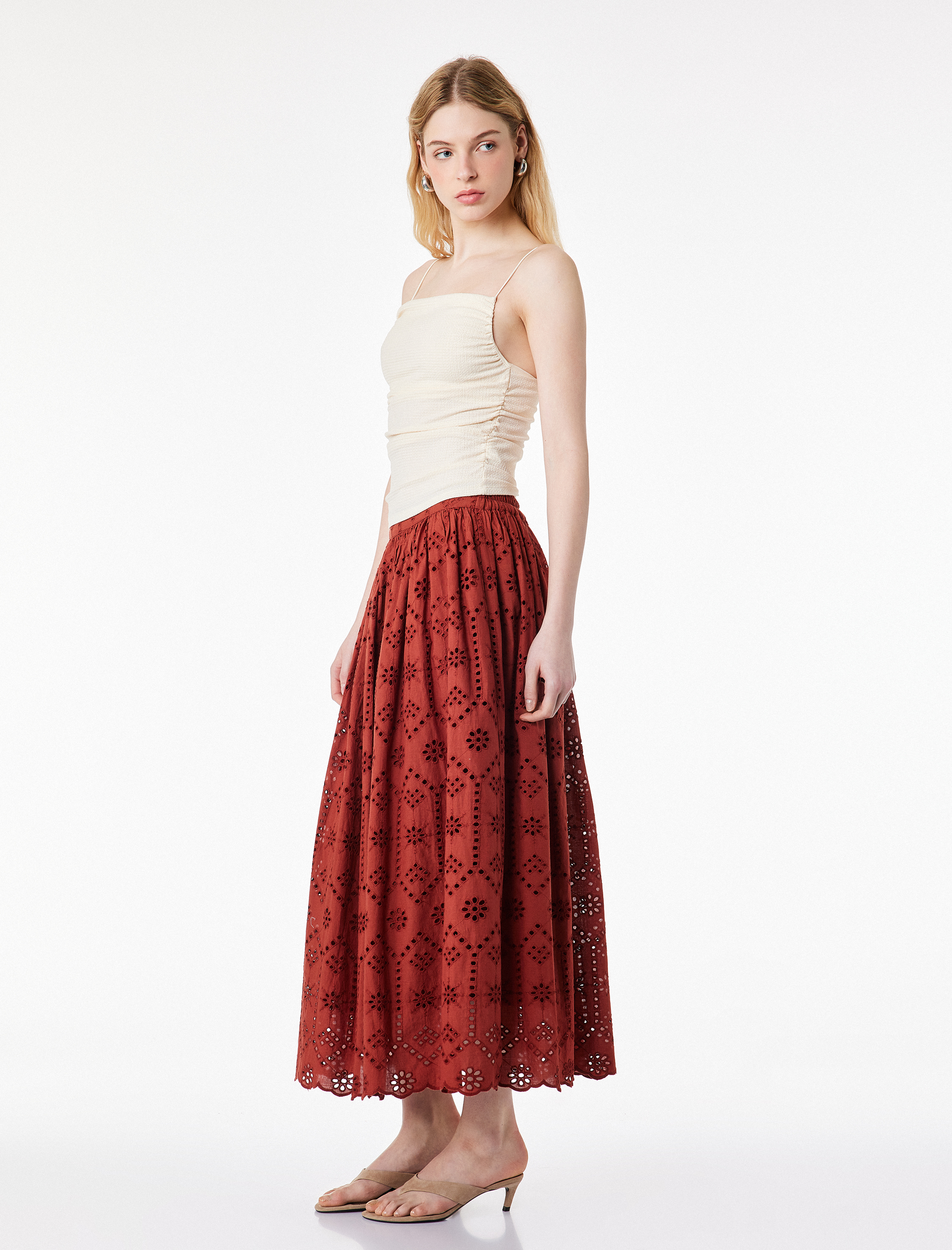   Pamuklu Çan Kesim Brodeli Midi Etek