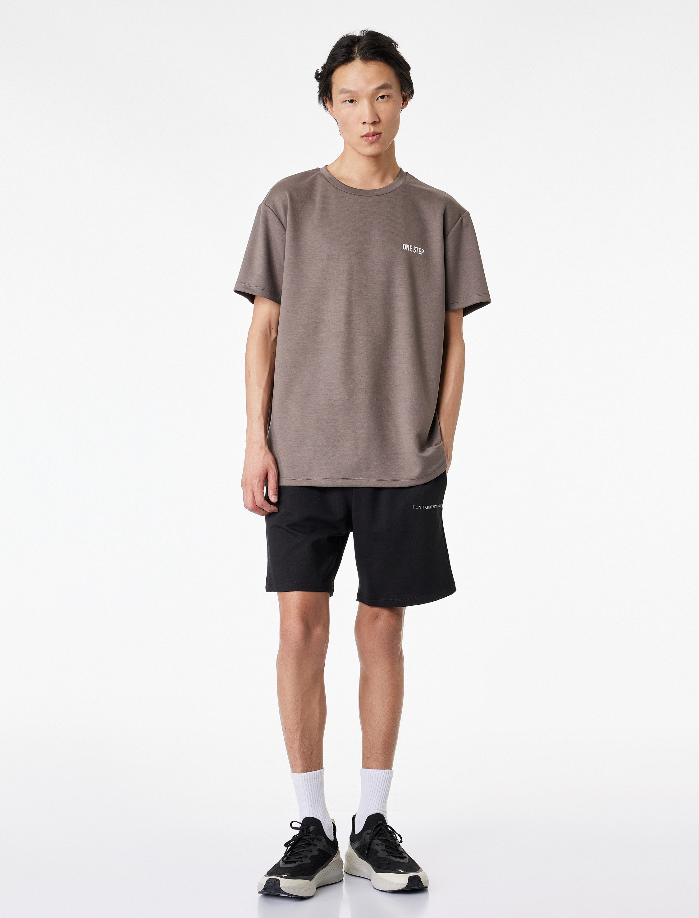   Kısa Kollu Bisiklet Yaka Viskon Karışımlı Rahat Kalıp Baskılı Spor Tişört