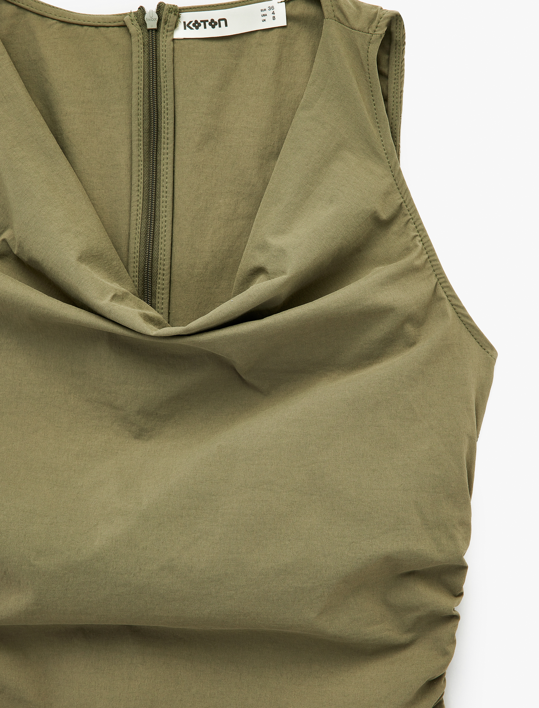 Paraşüt Kumaş Büzgülü Degaje Yaka Kolsuz Bluz - Görsel 6