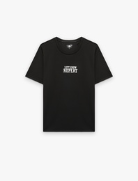 Rahat Kalıp Kısa Kollu Bisiklet Yaka Baskılı Spor Tişört