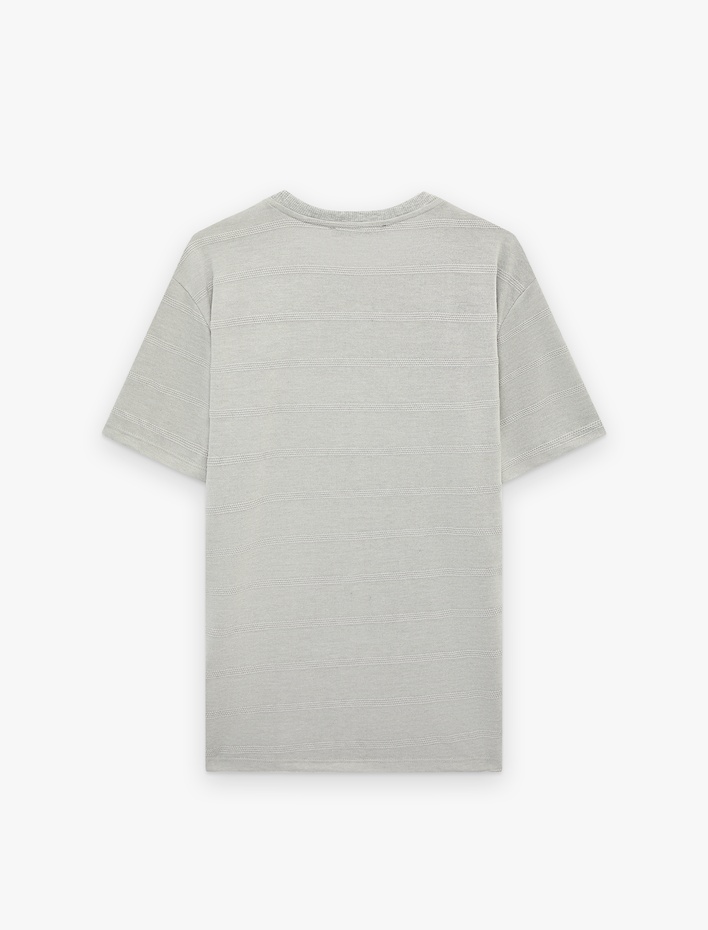  Regular Fit Kısa Kollu Viskon Karışımlı Dokulu Bisiklet Yaka Tişört