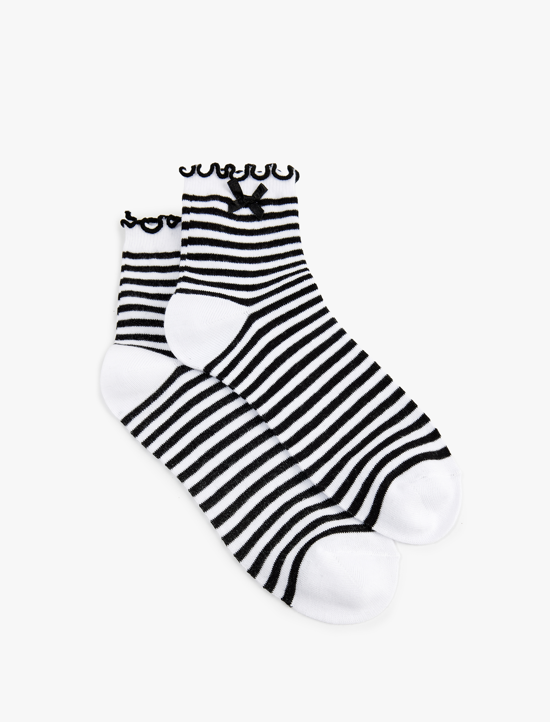  Kadın Çizgili Fırfırlı Fiyonklu Soket Çorap