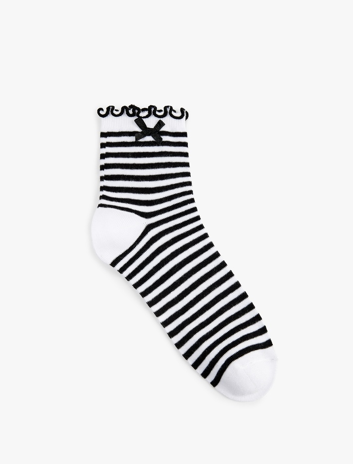 Kadın Çizgili Fırfırlı Fiyonklu Soket Çorap