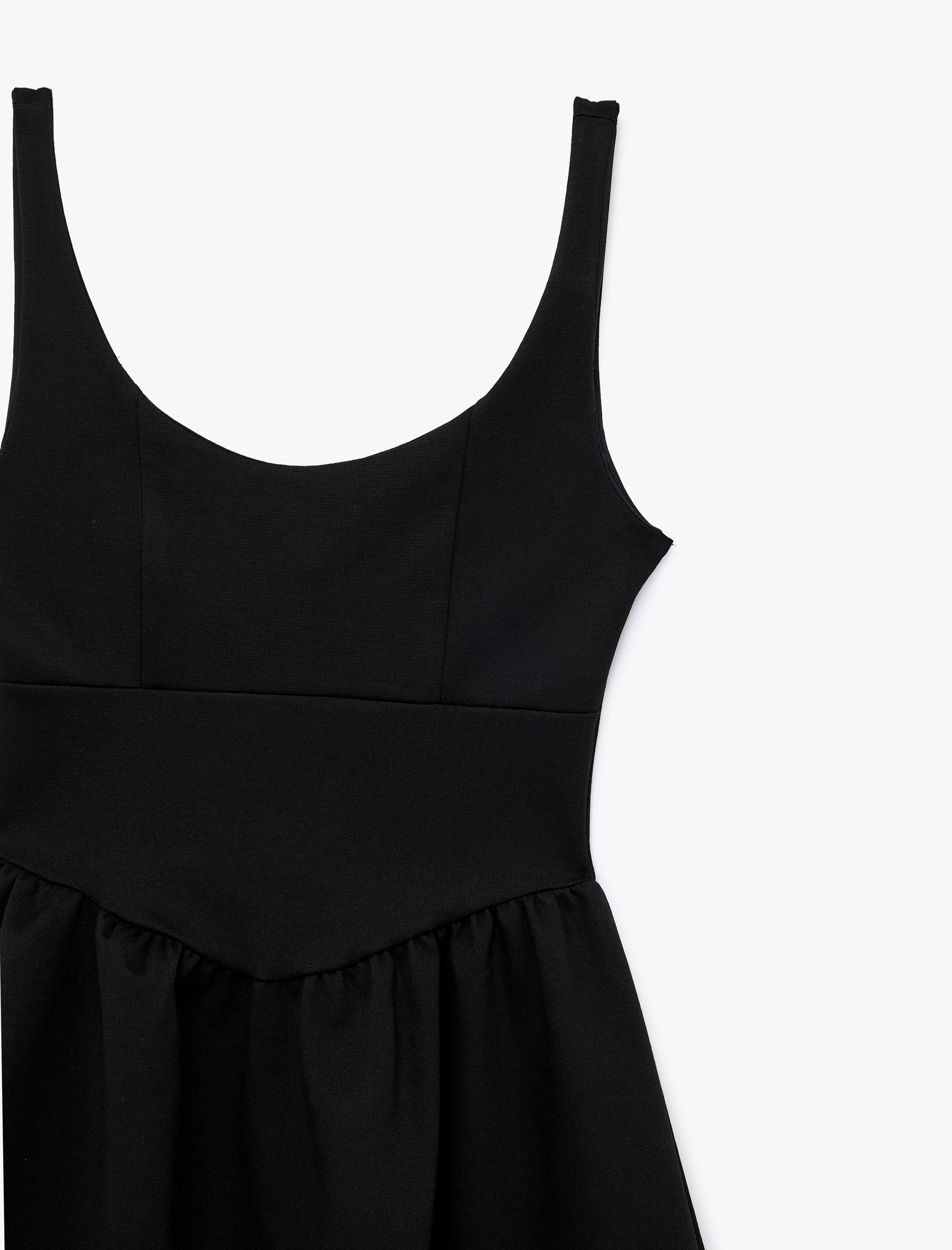   Kolsuz U Yaka Rahat Kalıp Mini Kloş Elbise