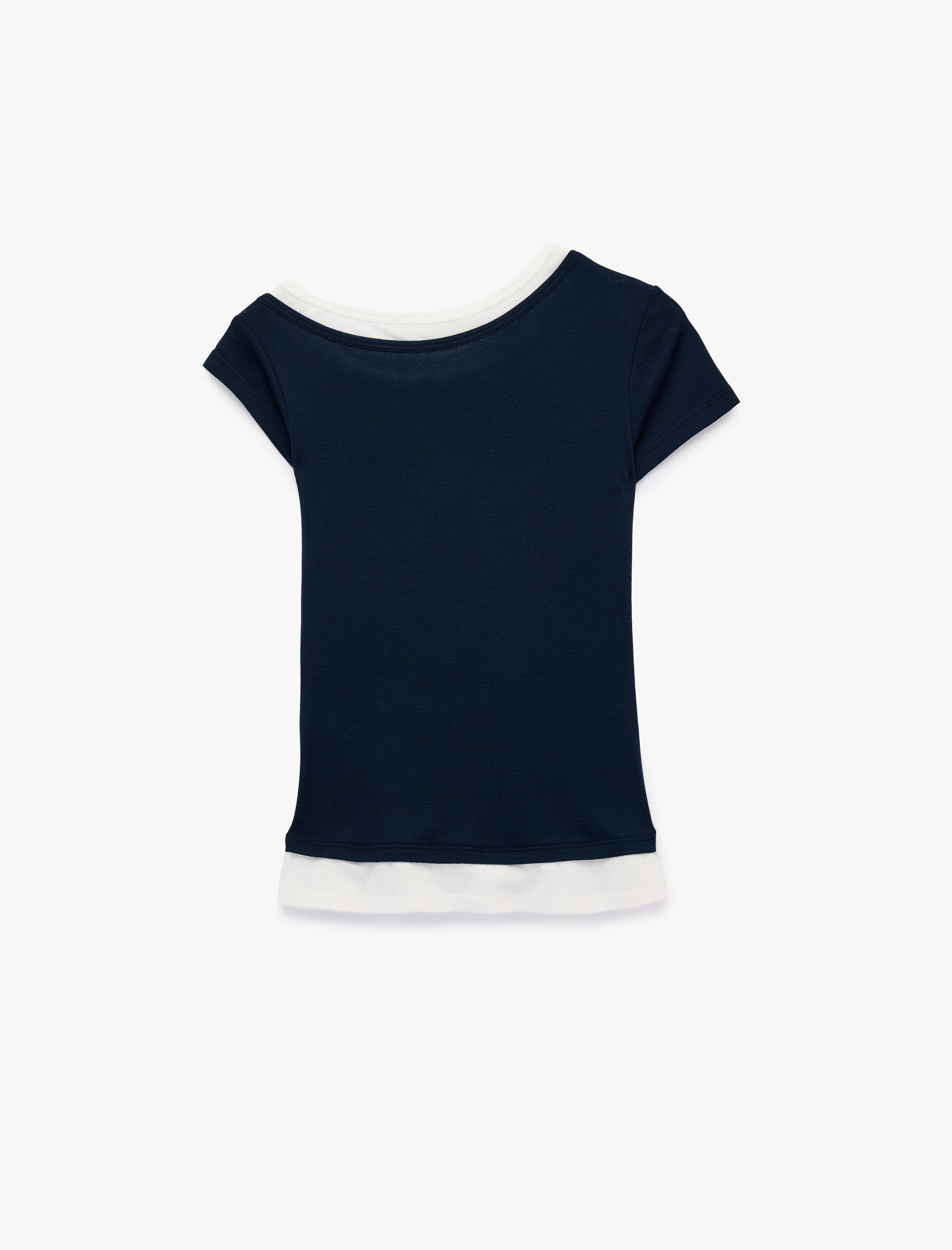   Slim Fit Kontrast Detaylı Kısa Kollu Kayık Yaka Tişört