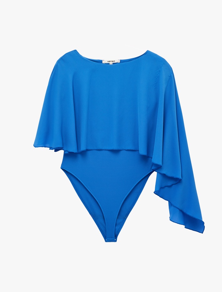  Slim Fit Yuvarlak Yaka Tül Detaylı Asimetrik Kesim Pelerin Bodysuit