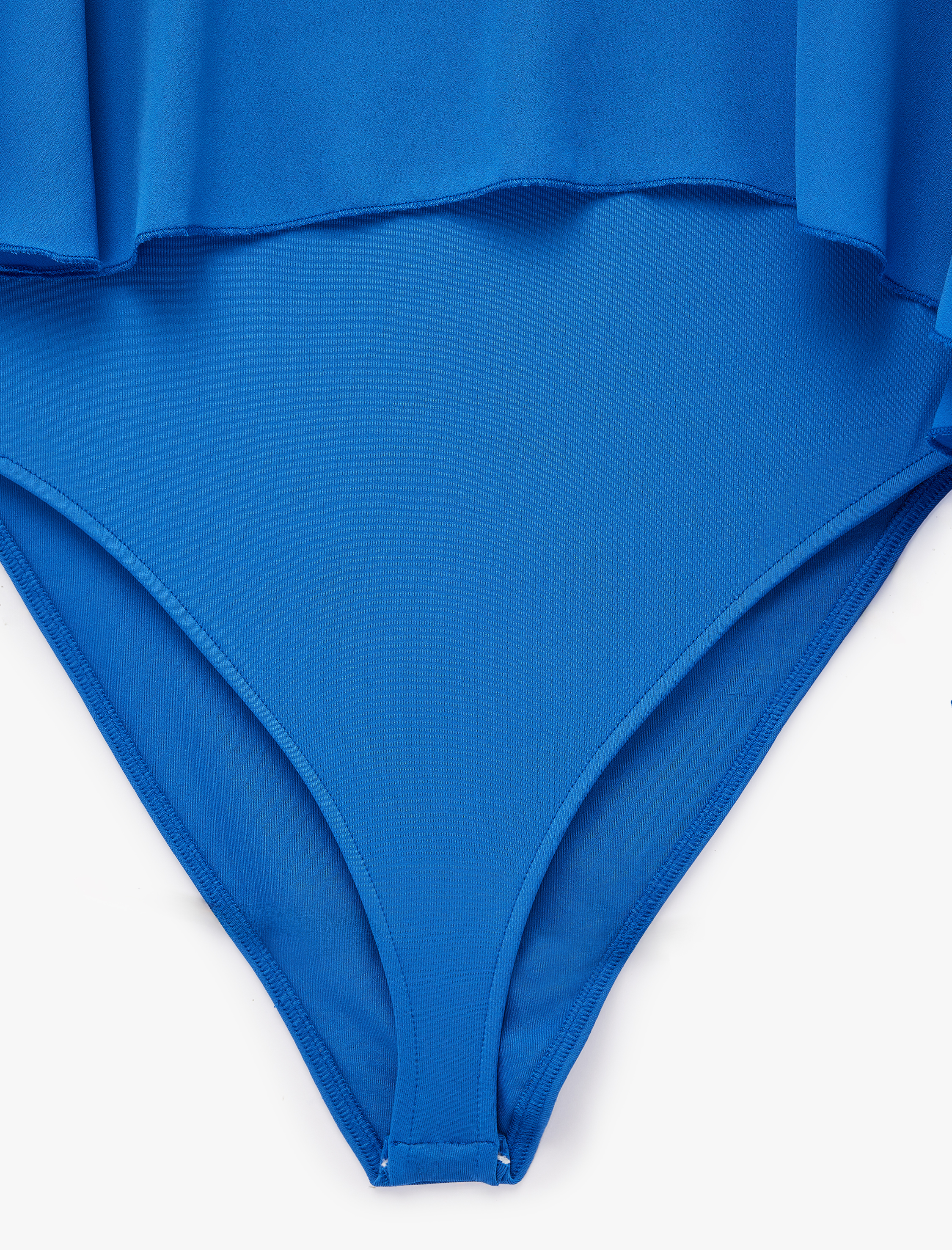   Slim Fit Yuvarlak Yaka Tül Detaylı Asimetrik Kesim Pelerin Bodysuit