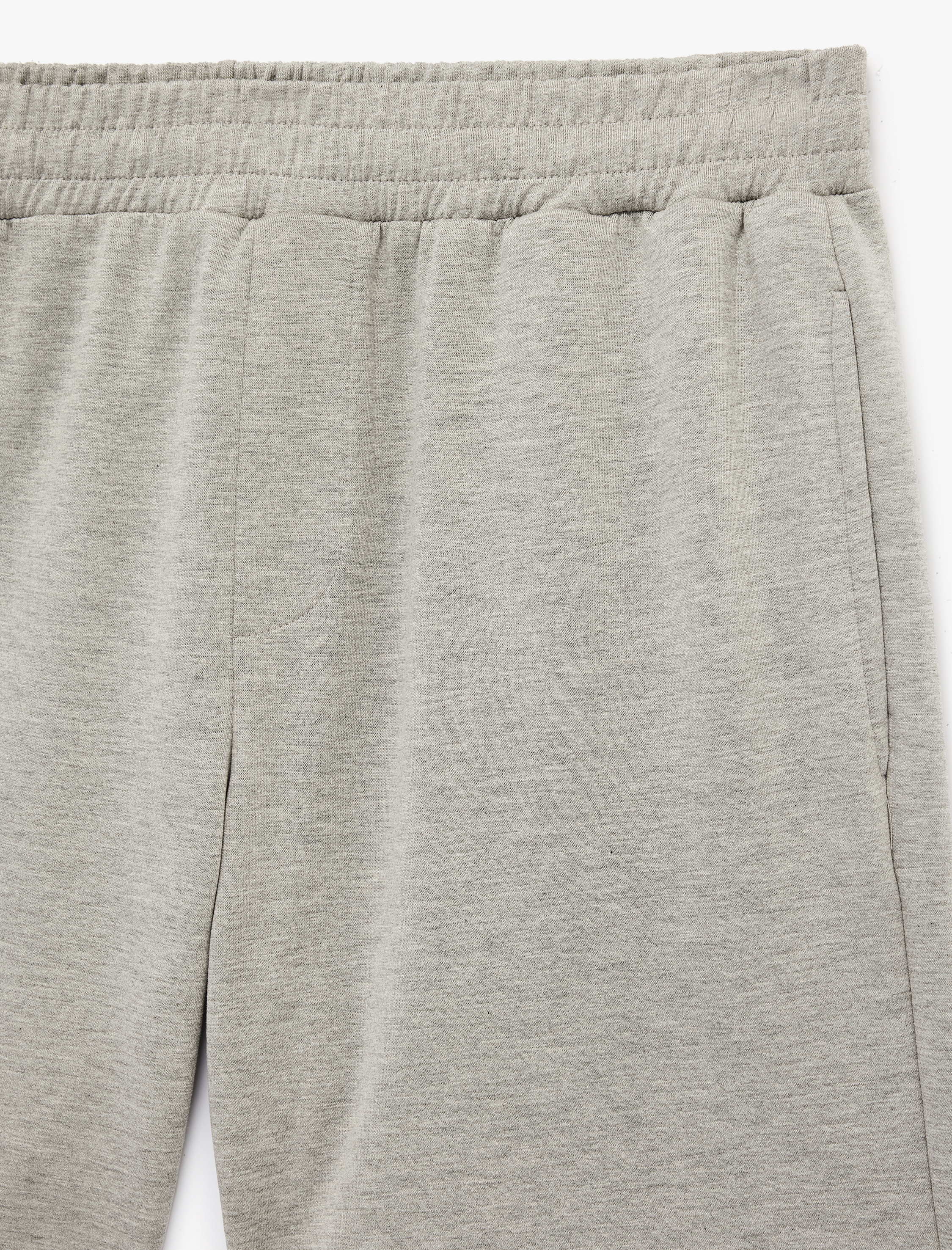   Modal Karışımlı Cepli Beli Lastikli Spor Şort