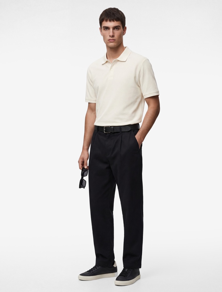  Pamuklu Regular Fit Kısa Kollu Düğmeli Polo Yaka Tişört