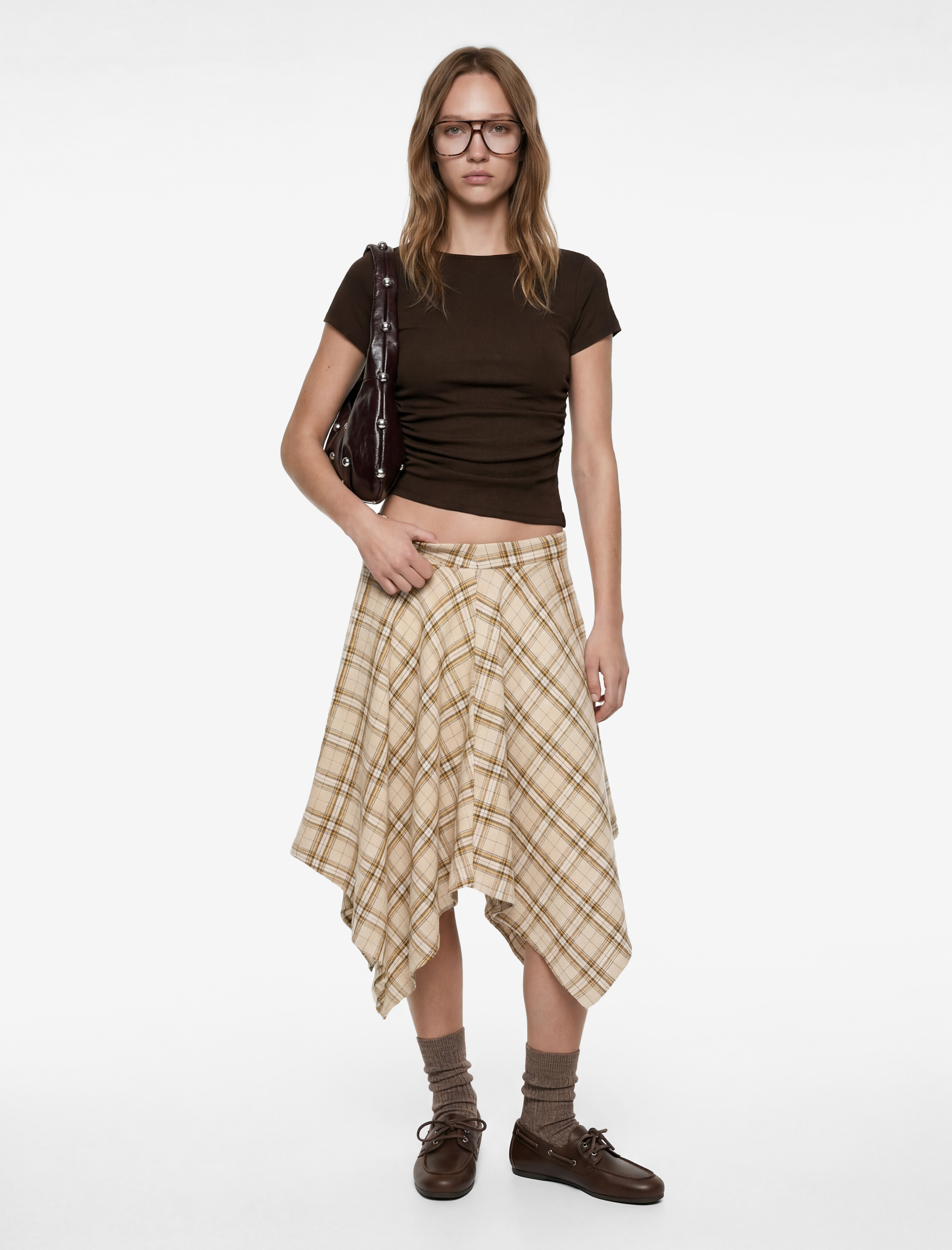   Slim Fit Drapeli Kısa Kollu Kayık Yaka Tişört