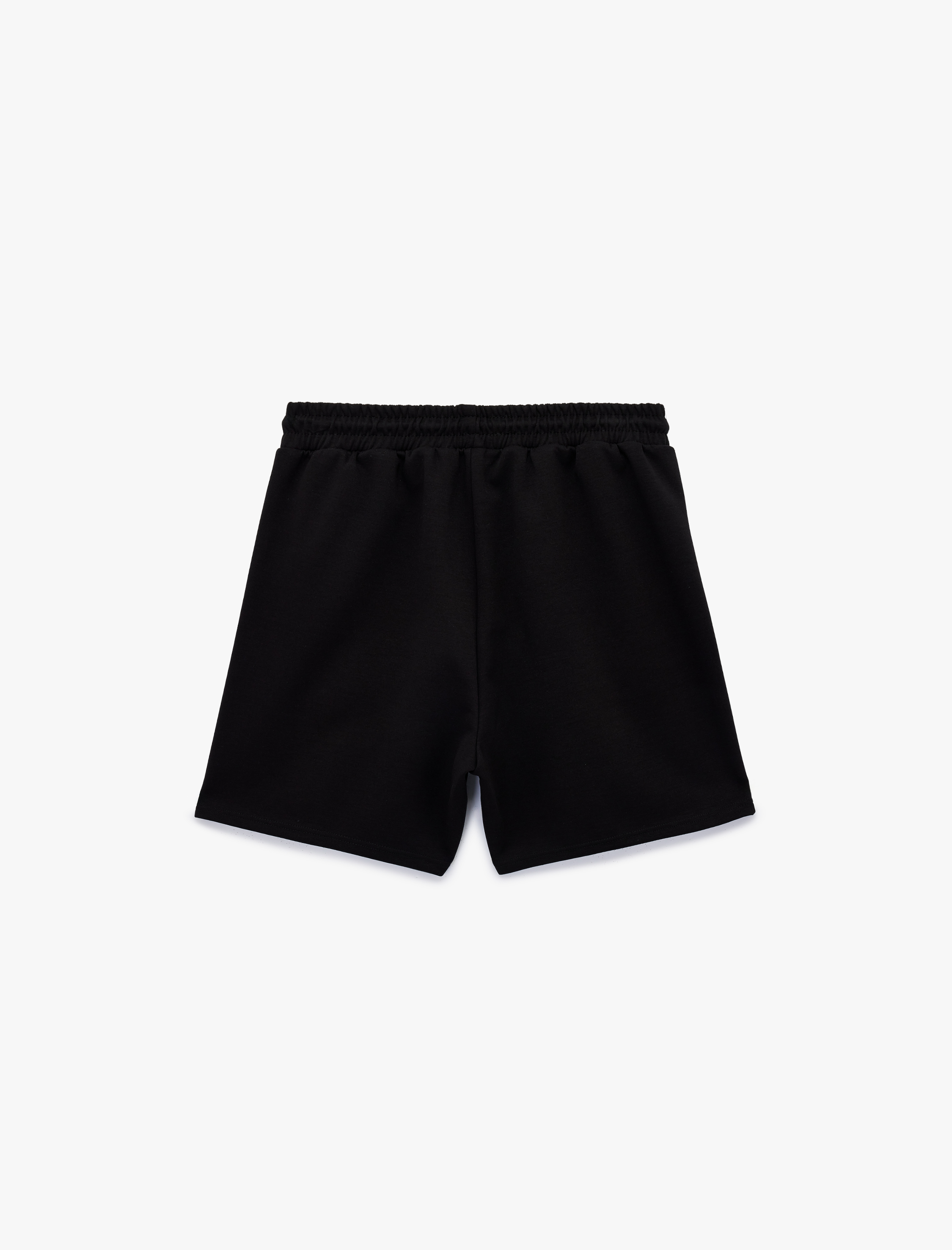   Rahat Kesim Cepli Beli Bağcıklı Spor Şort