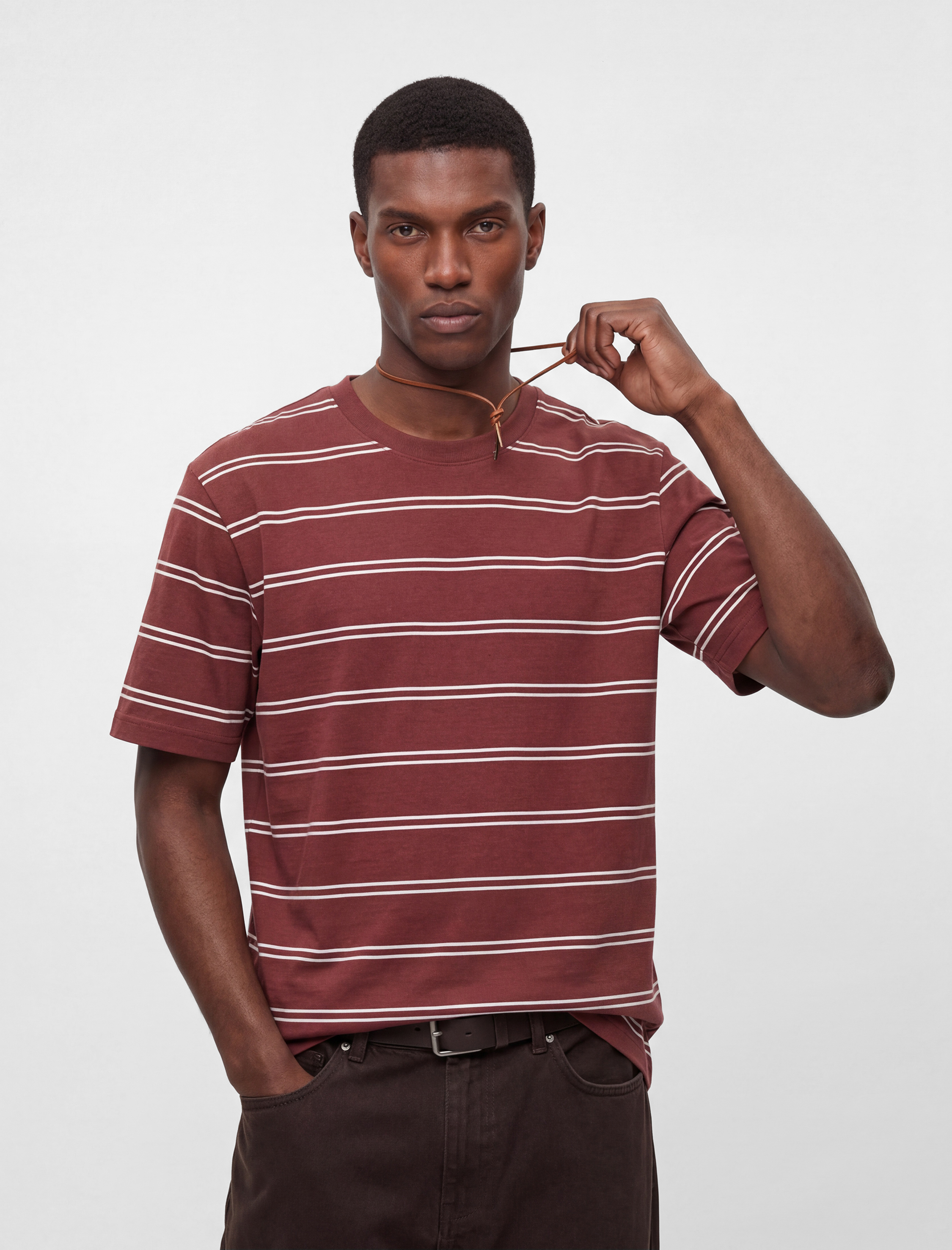   Regular Fit Kısa Kollu Pamuklu Bisiklet Yaka Tişört