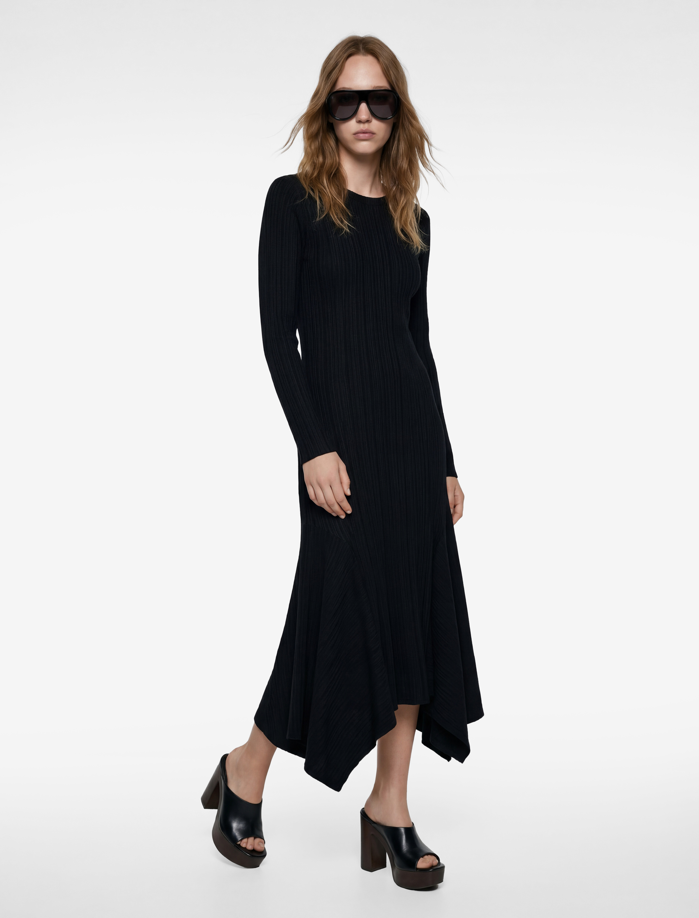 Rahat Kalıp Uzun Kollu Bisiklet Yaka Asimetrik Kesim Uzun Elbise - Görsel 3