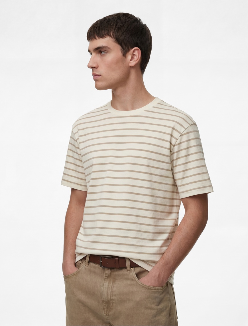 Koton Erkek Bisiklet Yaka Regular Fit Kısa Kollu Çizgili T-Shirt