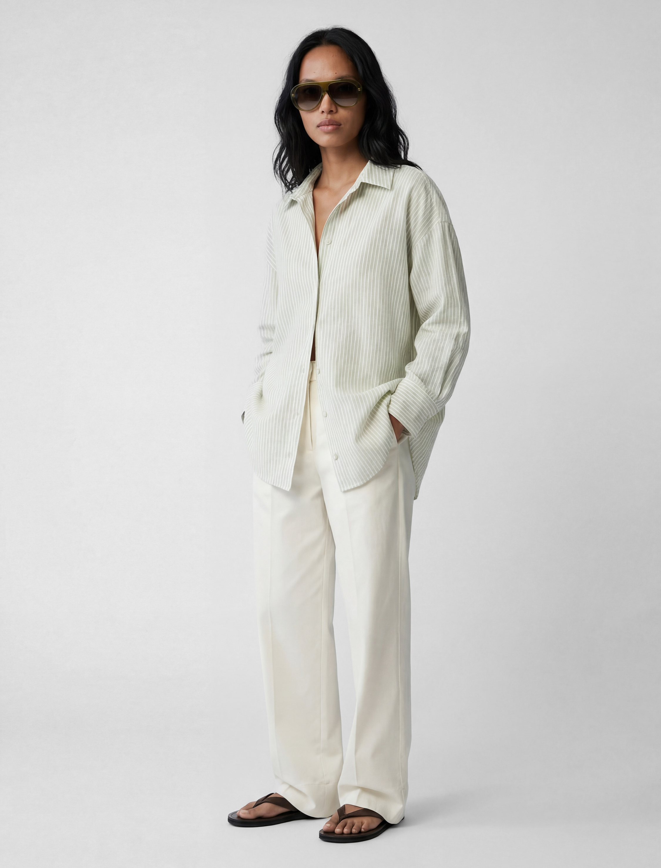 Pamuklu Uzun Kollu Klasik Yaka Çizgili Gömlek - Görsel 2