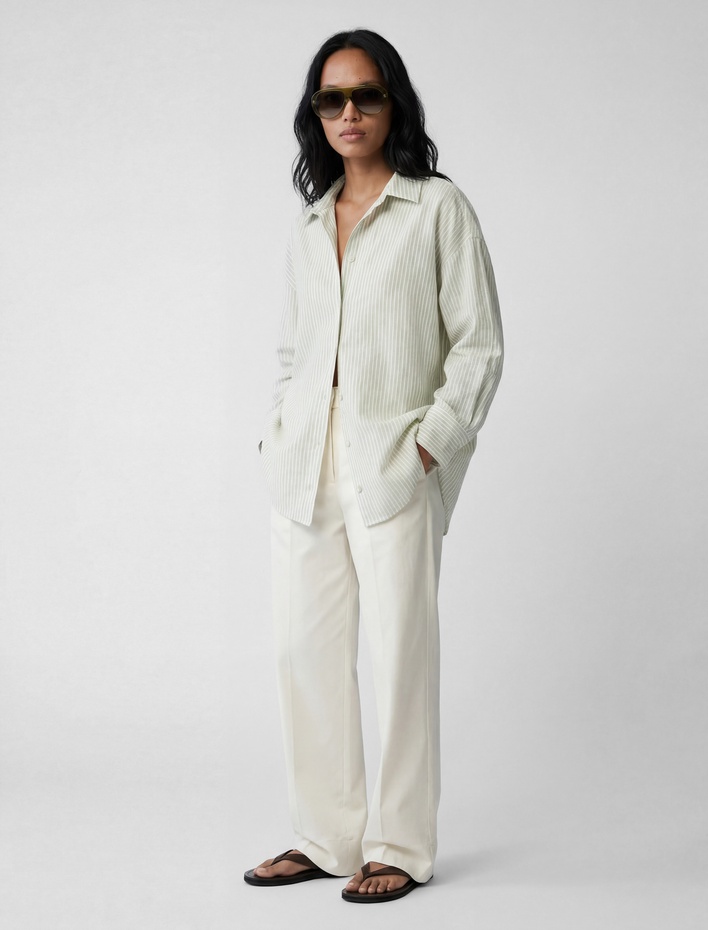  Pamuklu Uzun Kollu Klasik Yaka Çizgili Gömlek