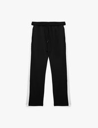 Renk Kontrastlı Cepli Beli Bağcıklı Geniş Paça Spor Eşofman Altı