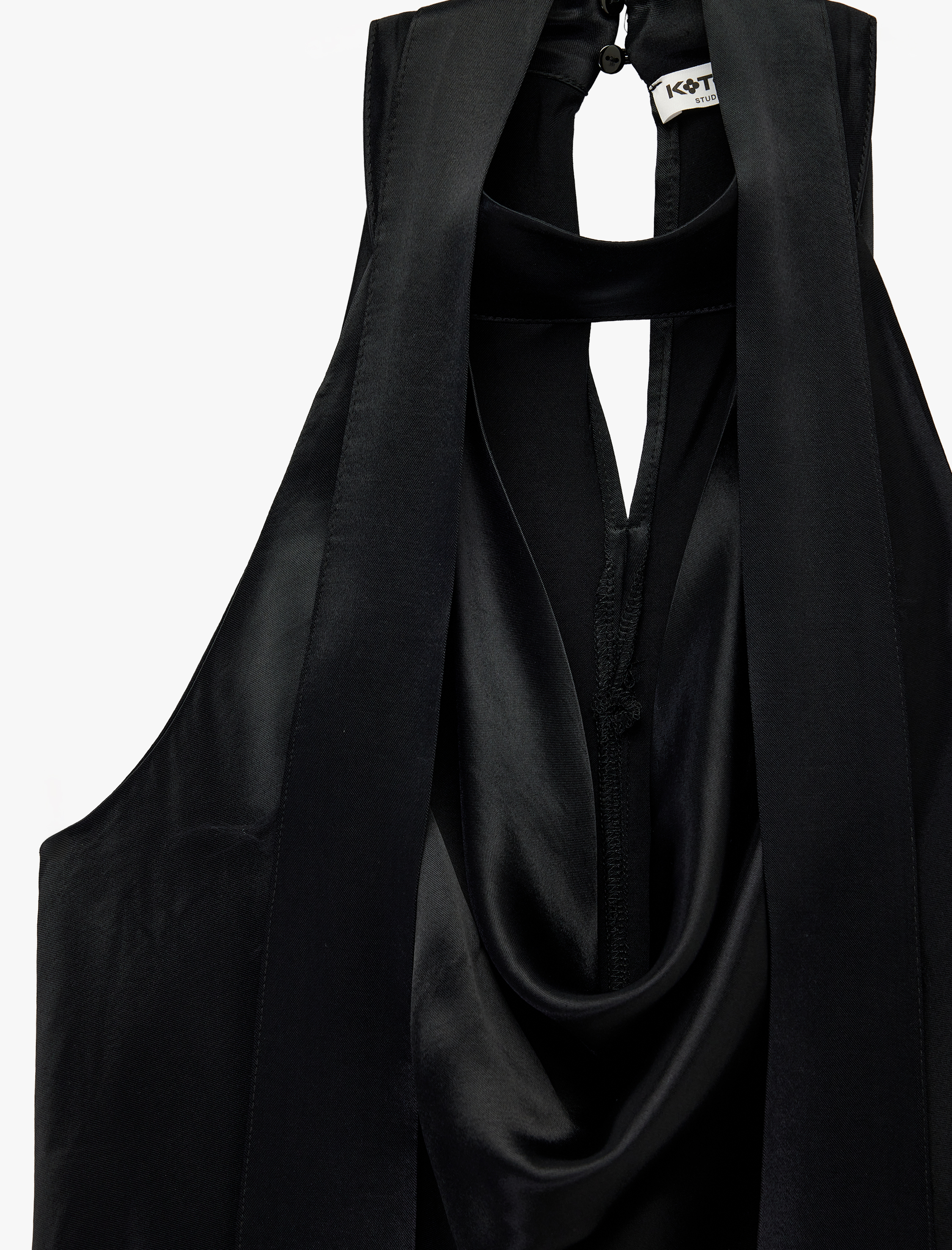   Saten Halter Yaka Kolsuz Bluz