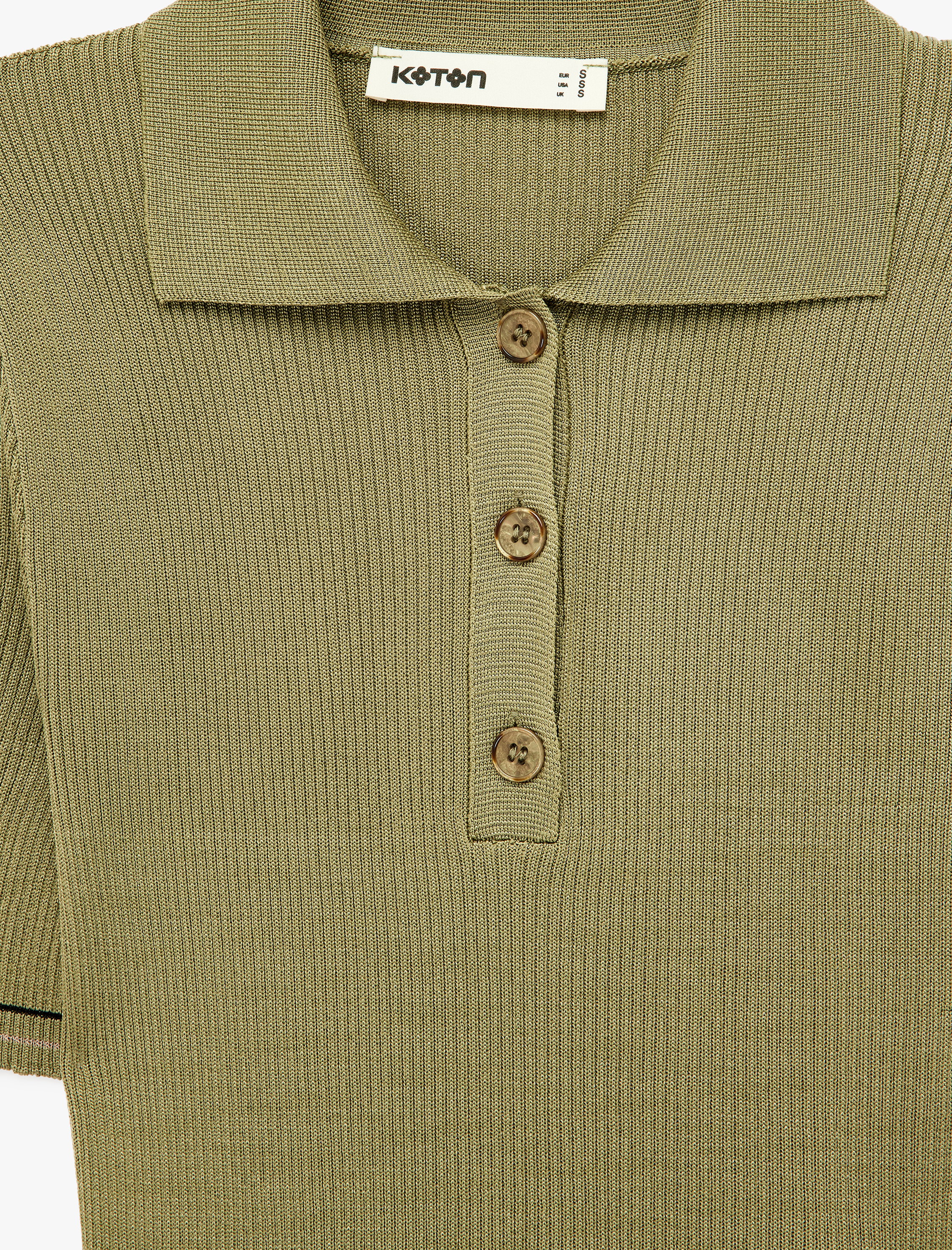   Kısa Kollu Düğmeli Polo Yaka Triko Tişört