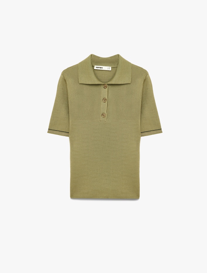  Kısa Kollu Düğmeli Polo Yaka Triko Tişört