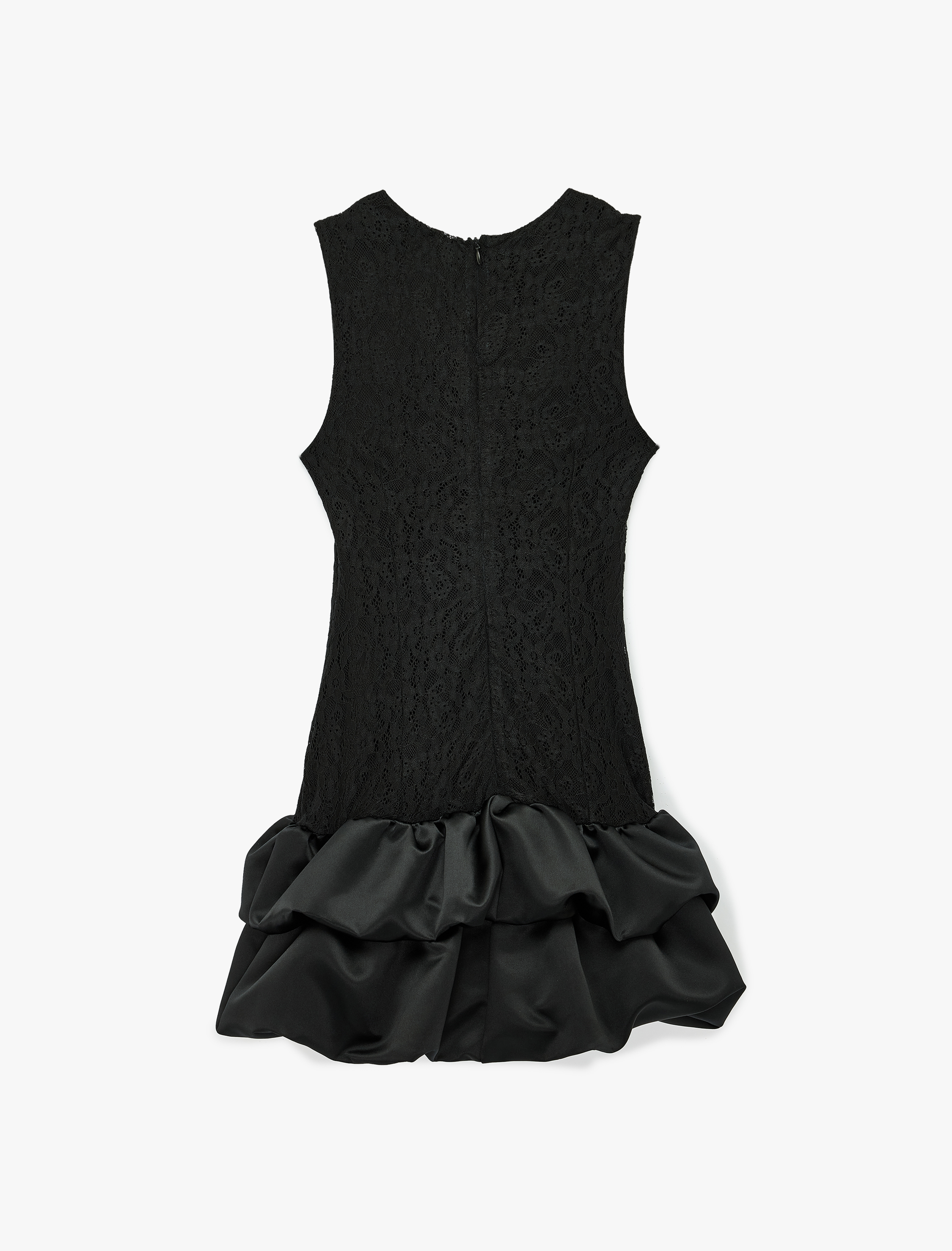   Slim Fit Kolsuz Bisiklet Yaka Dantel Volanlı Mini Elbise