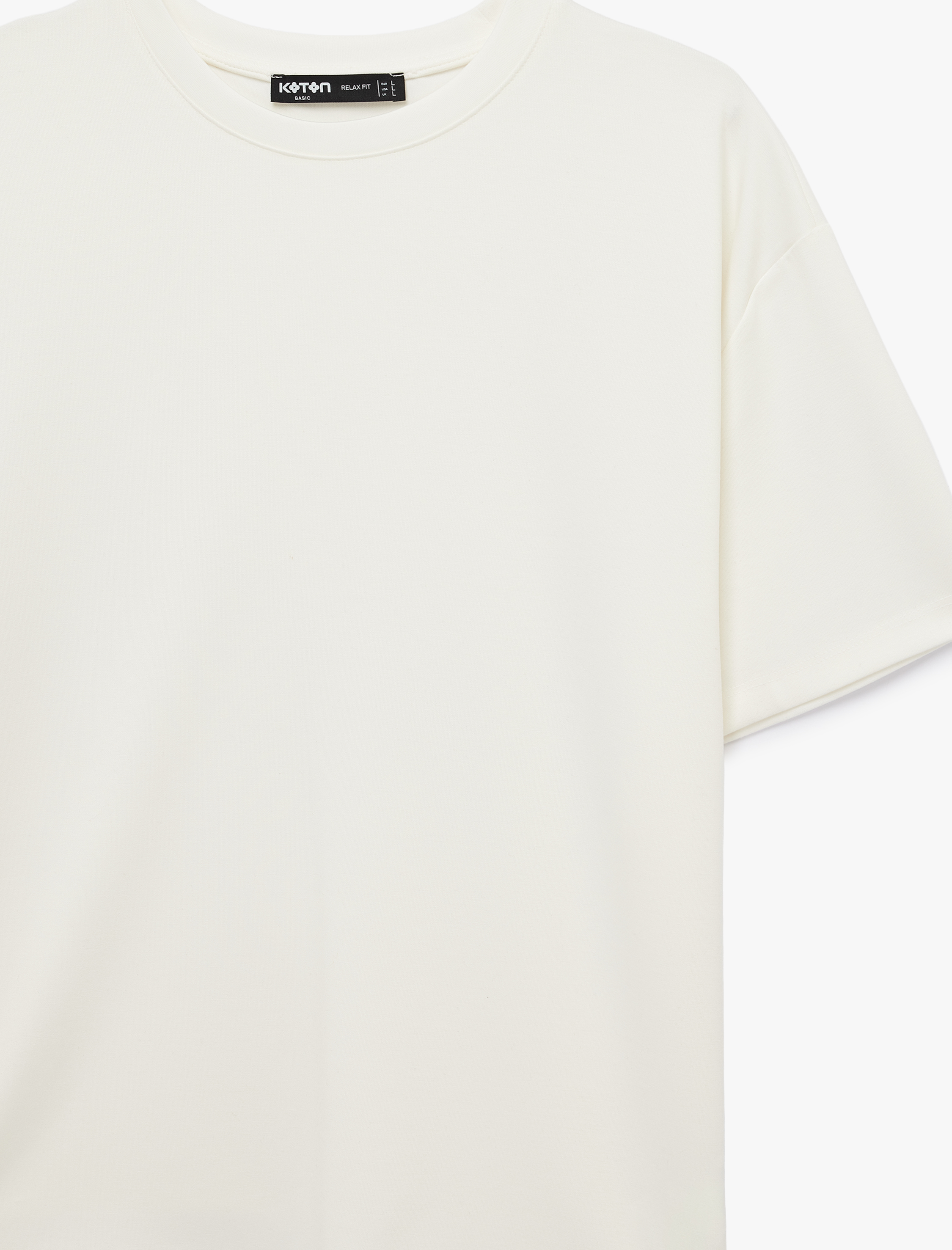   Bisiklet Yaka Rahat Kalıp Viskon Karışımlı Scuba Kumaş Kısa Kollu Tişört