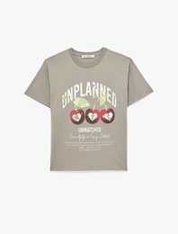 Rahat Kalıp Kısa Kollu Kiraz Baskılı Bisiklet Yaka Tişört