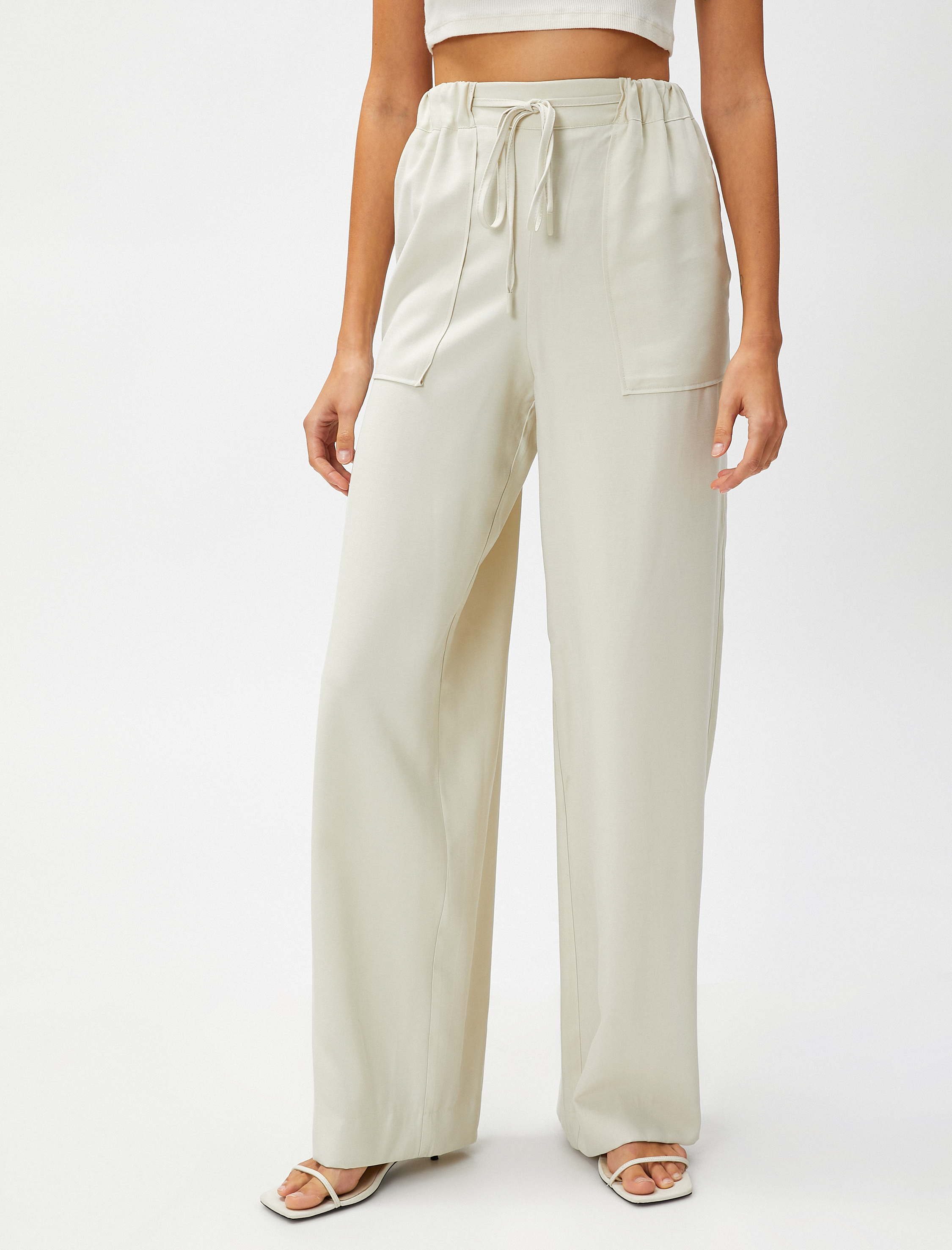   İpeksi Dokulu Rahat Pantolon Beli Bağlamalı Cepli