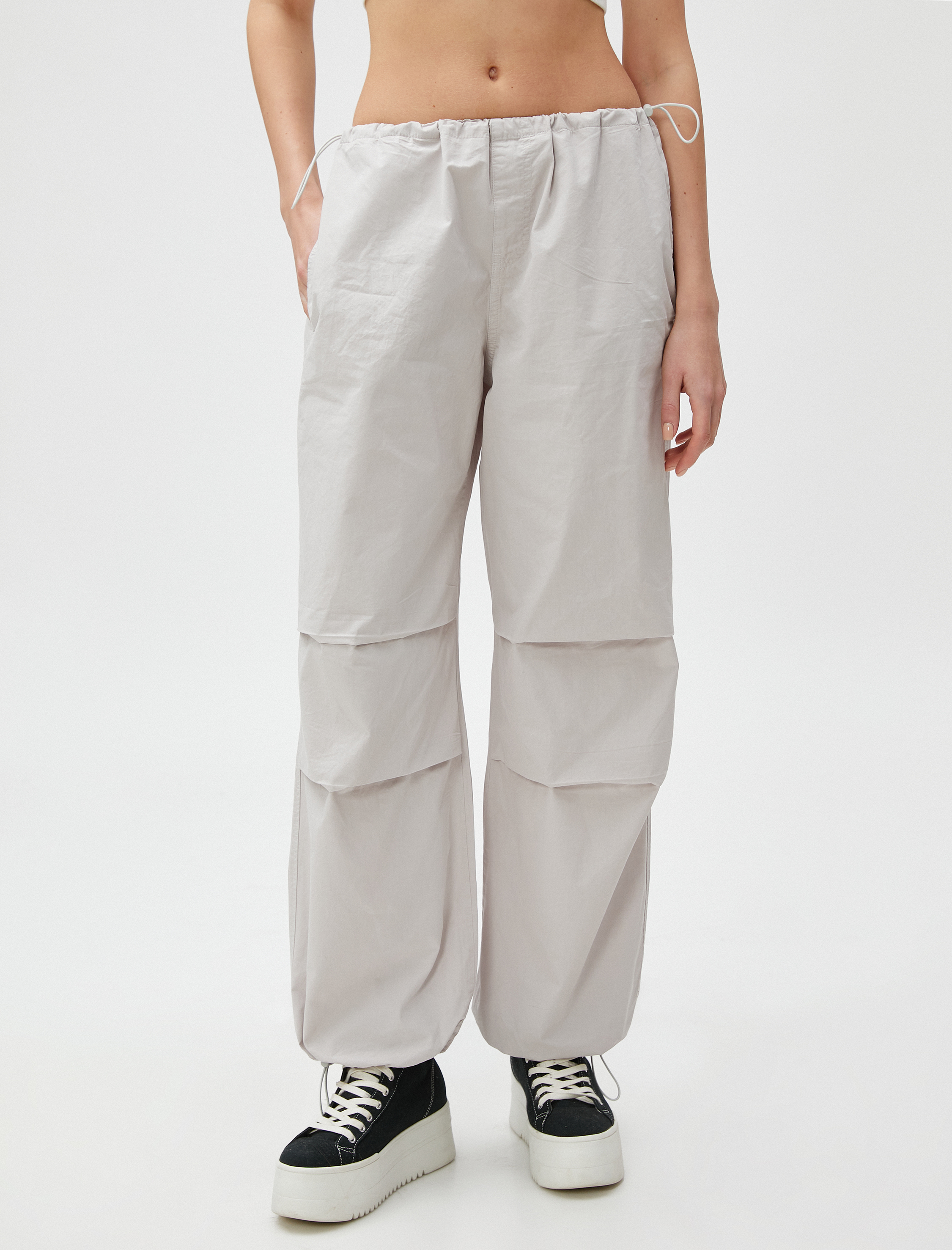   Paraşüt Pantolon Cep Detaylı Beli ve Paçası Lastikli