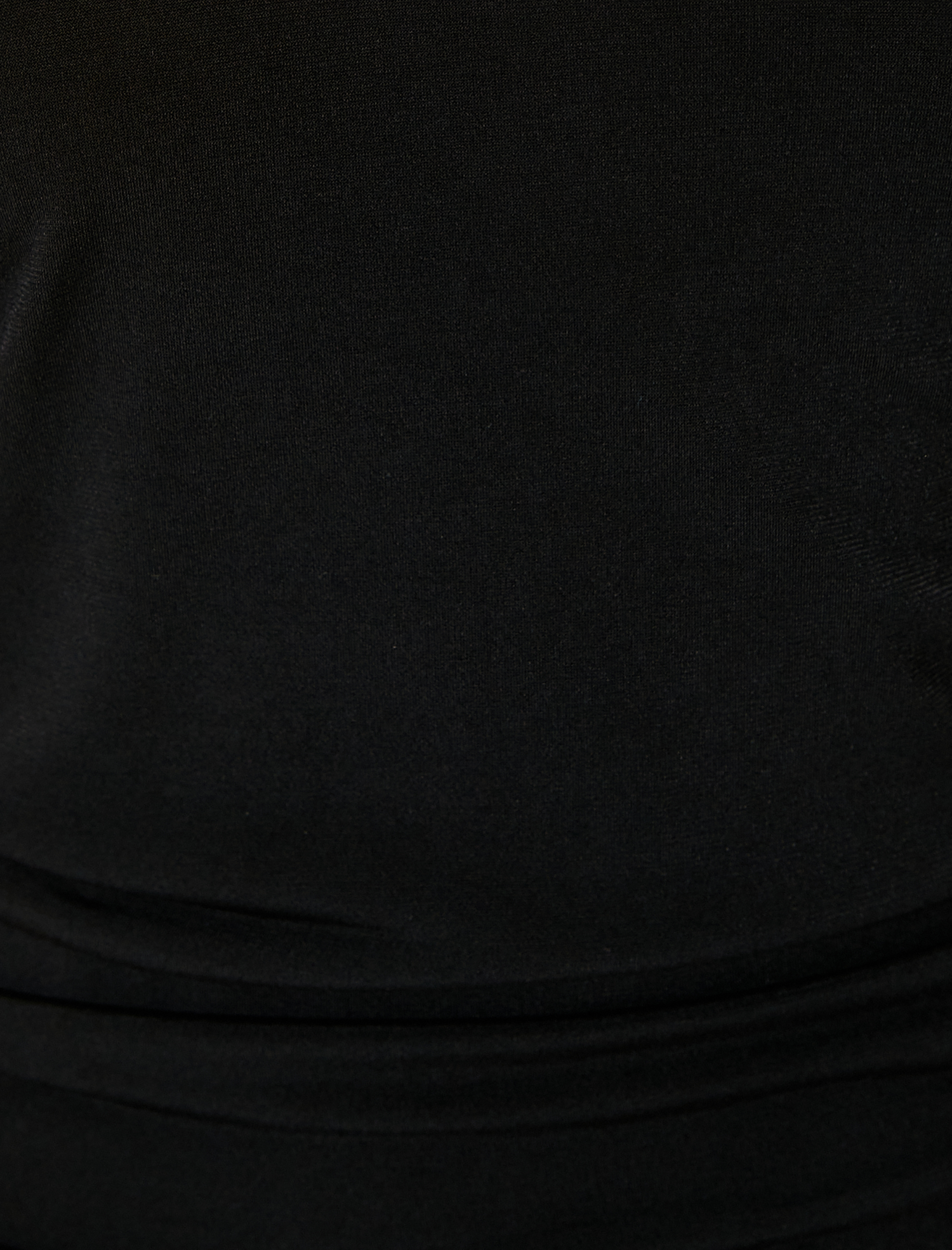   Boyundan Bağlamalı Mini Bodycon Elbise Metal Aksesuarlı