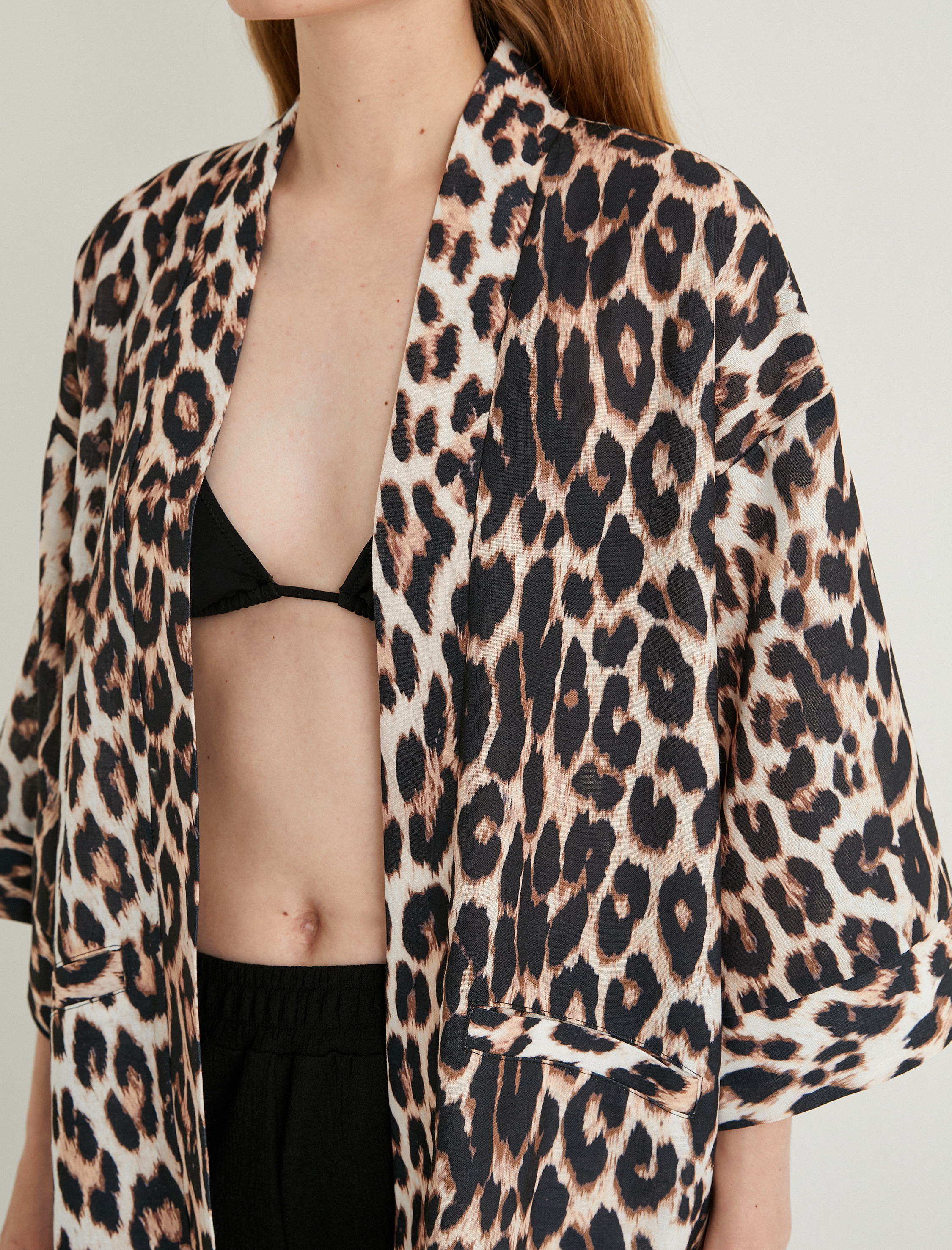   Leopar Desenli Kimono 3/4 Geniş Kol Kalça Boy Bol Kalıp