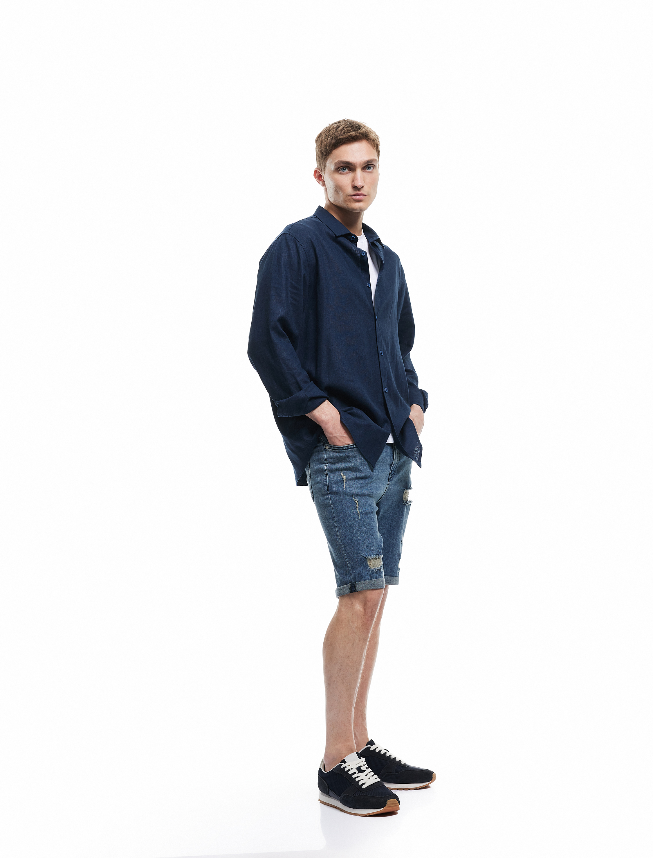   Slim Fit Kot Şort Yırtık Bermuda Cep Detaylı Katlı Paça Pamuklu