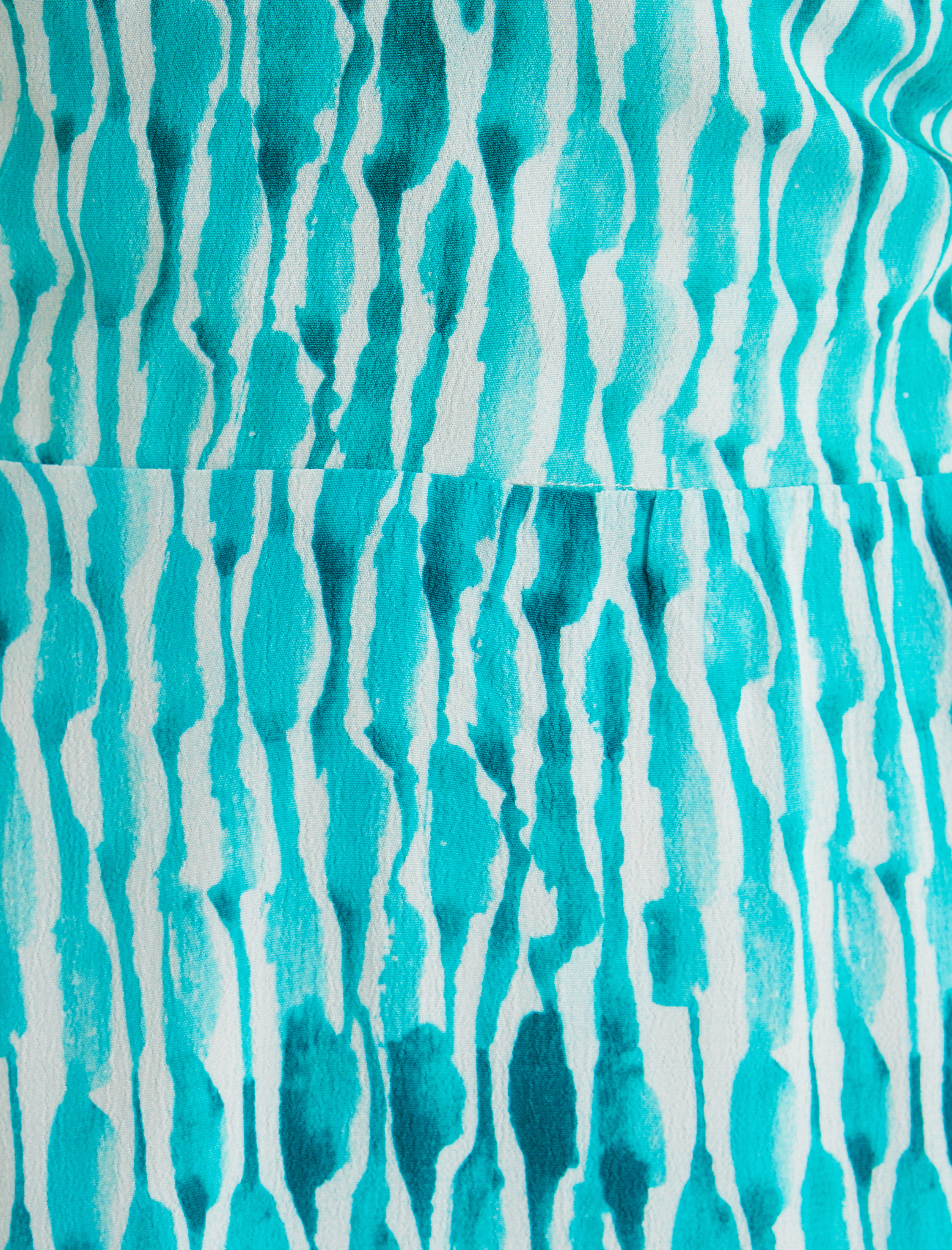   Koton X Şahika Ercümen - Fırfırlı Mini Askılı Elbise Viskon Astarlı Slim Fit Kalp Yaka