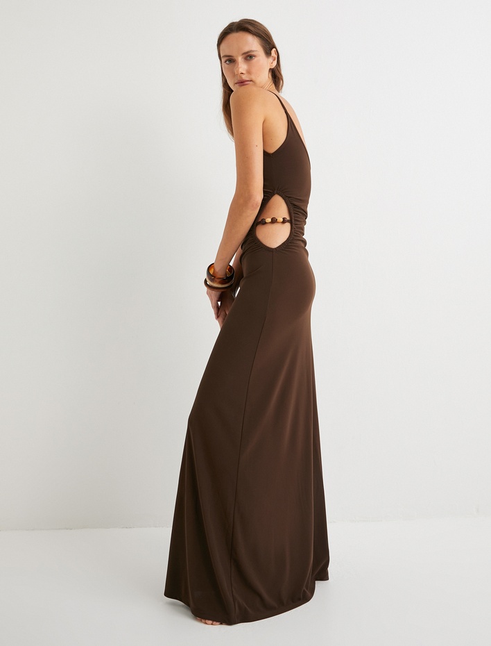  Koton X Şahika Ercümen - Pencere Detaylı Uzun Askılı Elbise Derin V Yaka Boncuk Detaylı