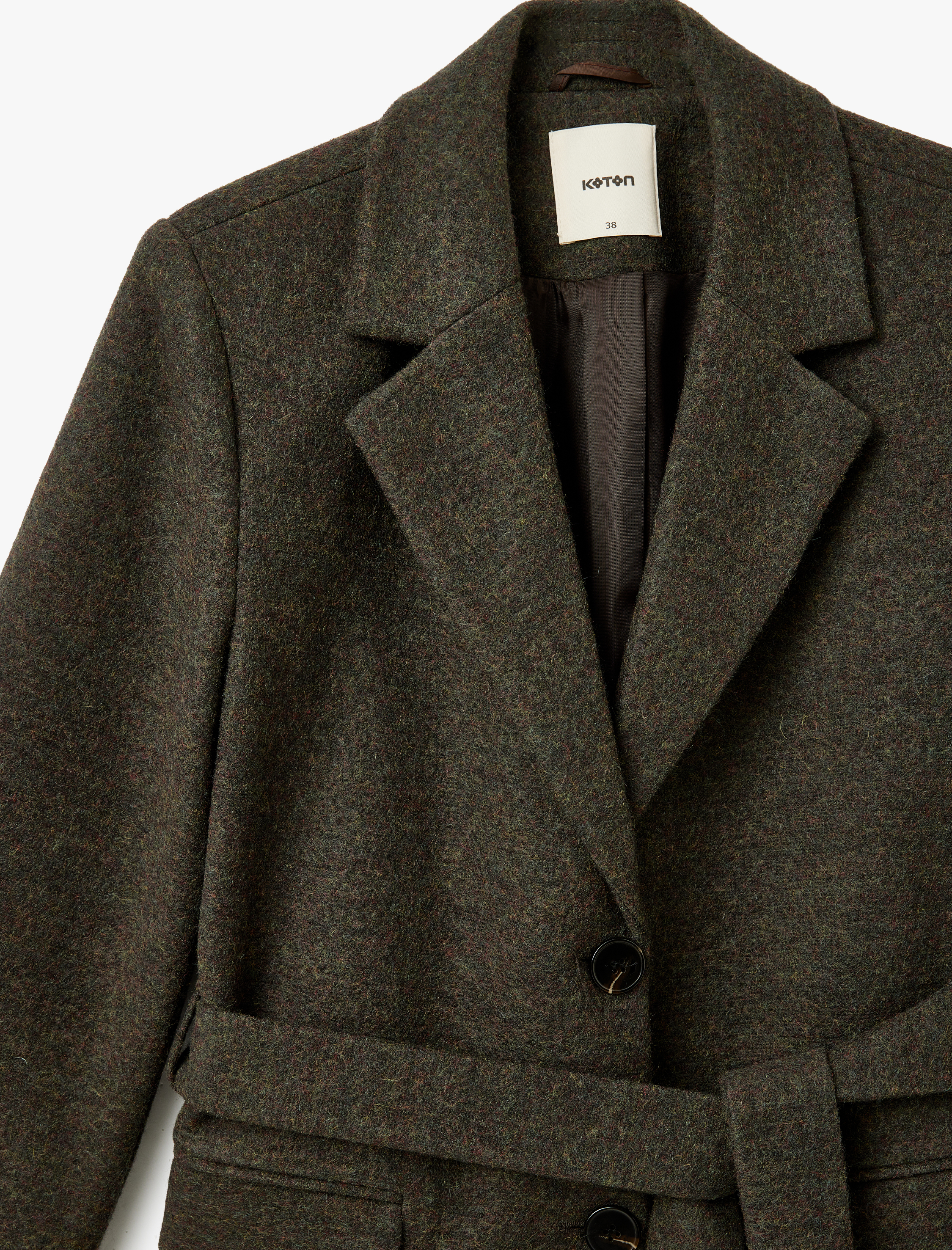   Kemer Detaylı Kruvaze Kısa Kaşe Kaban