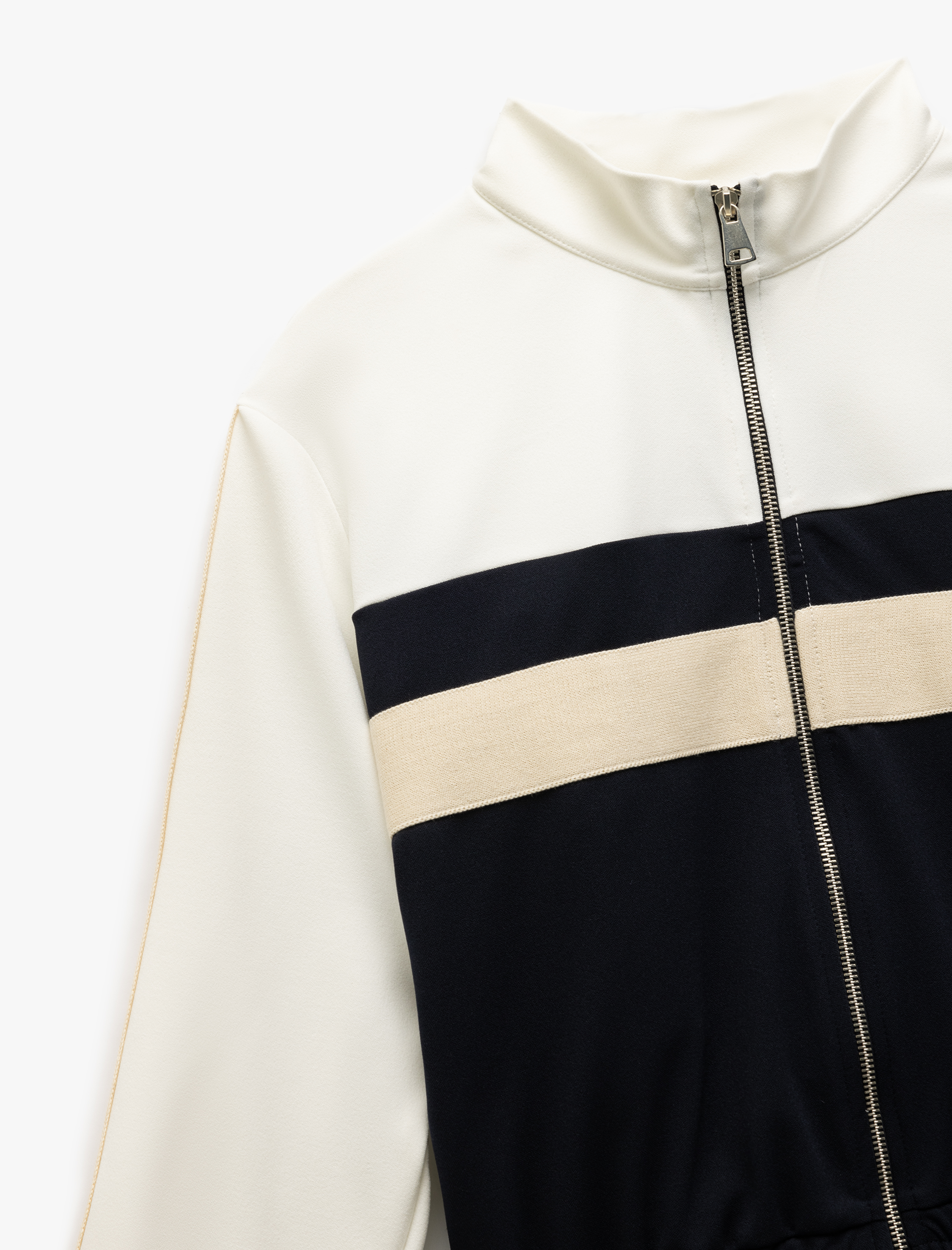   Renk Bloklu Dik Yaka Uzun Kollu Fermuarlı Sweatshirt