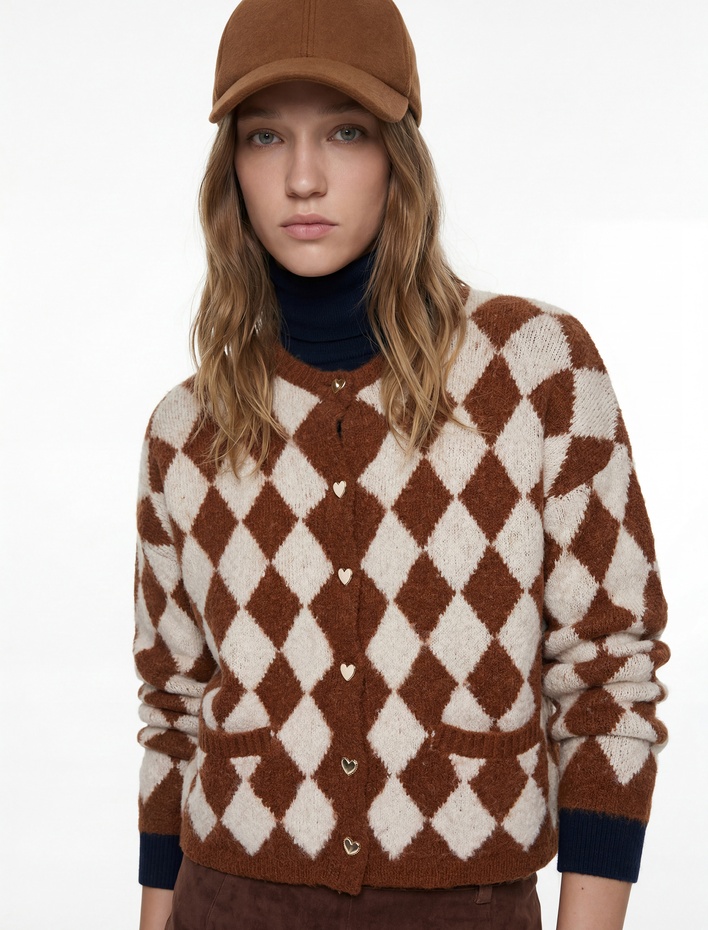  Bisiklet Yaka Kalp Düğmeli Cepli Baklava Desenli Triko Hırka