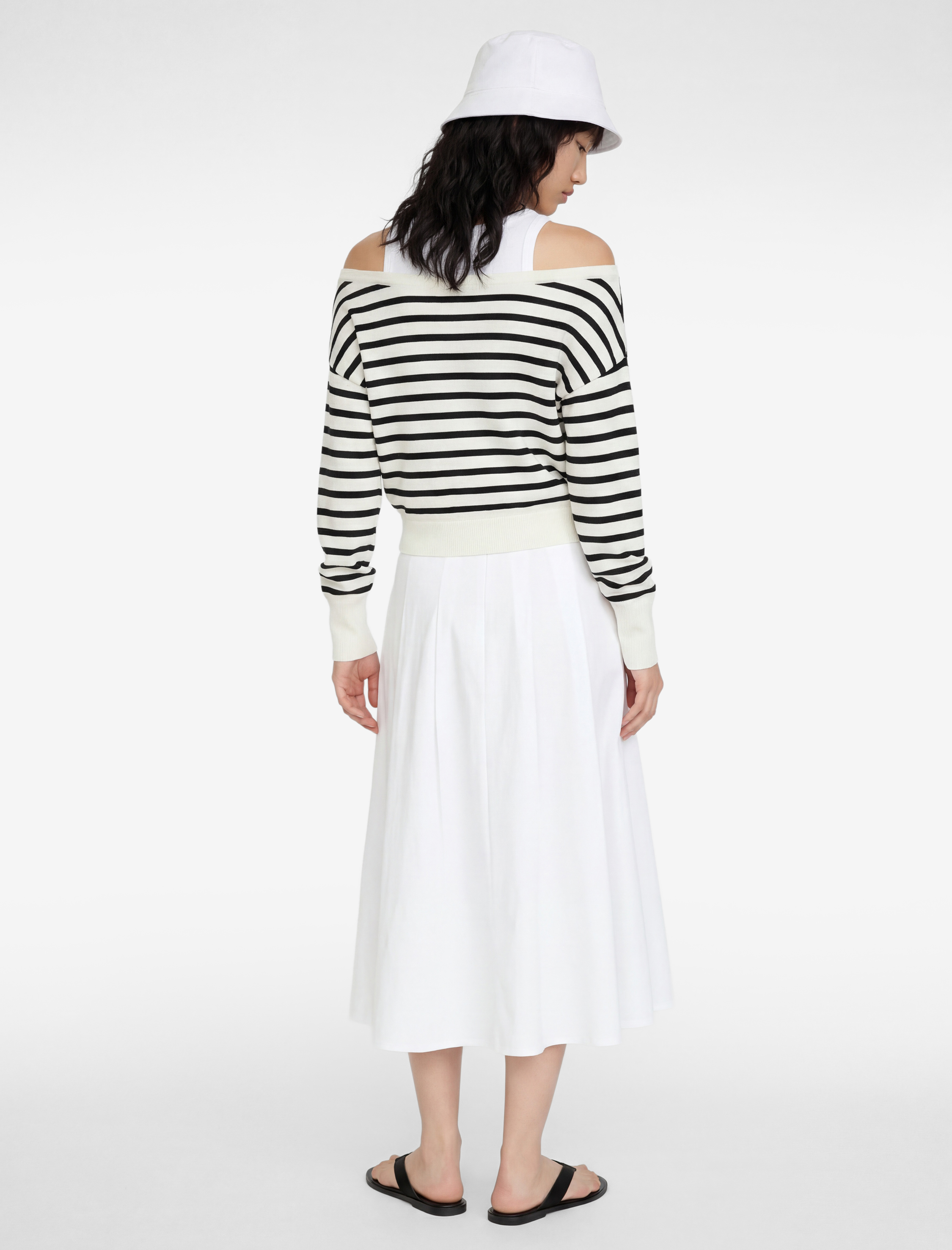   Kayık Yaka Uzun Kollu Viskon Karışımlı Kazak