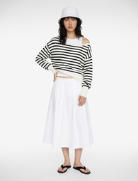 Kayık Yaka Uzun Kollu Viskon Karışımlı Kazak