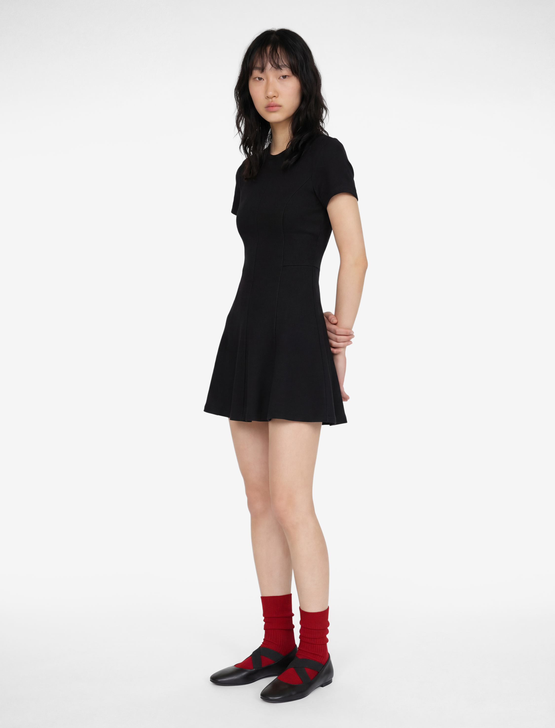   Viskon Karışımlı Volanlı Kısa Kollu Bisiklet Yaka Tüvit Mini Elbise