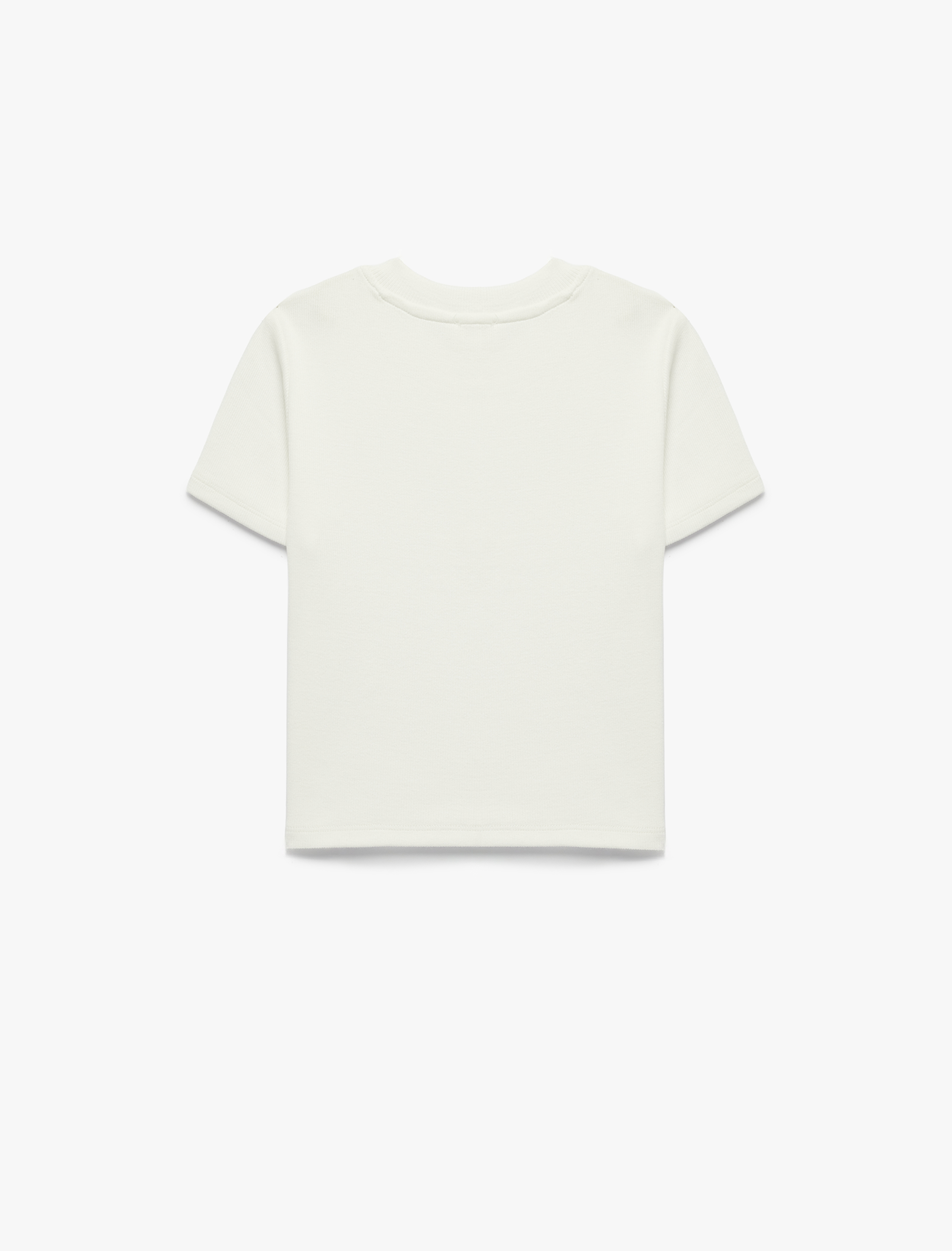  Kız Çocuk Pamuklu Kısa Kollu Bisiklet Yaka Kalp ve Fiyonk Aksesuar Detaylı Tişört