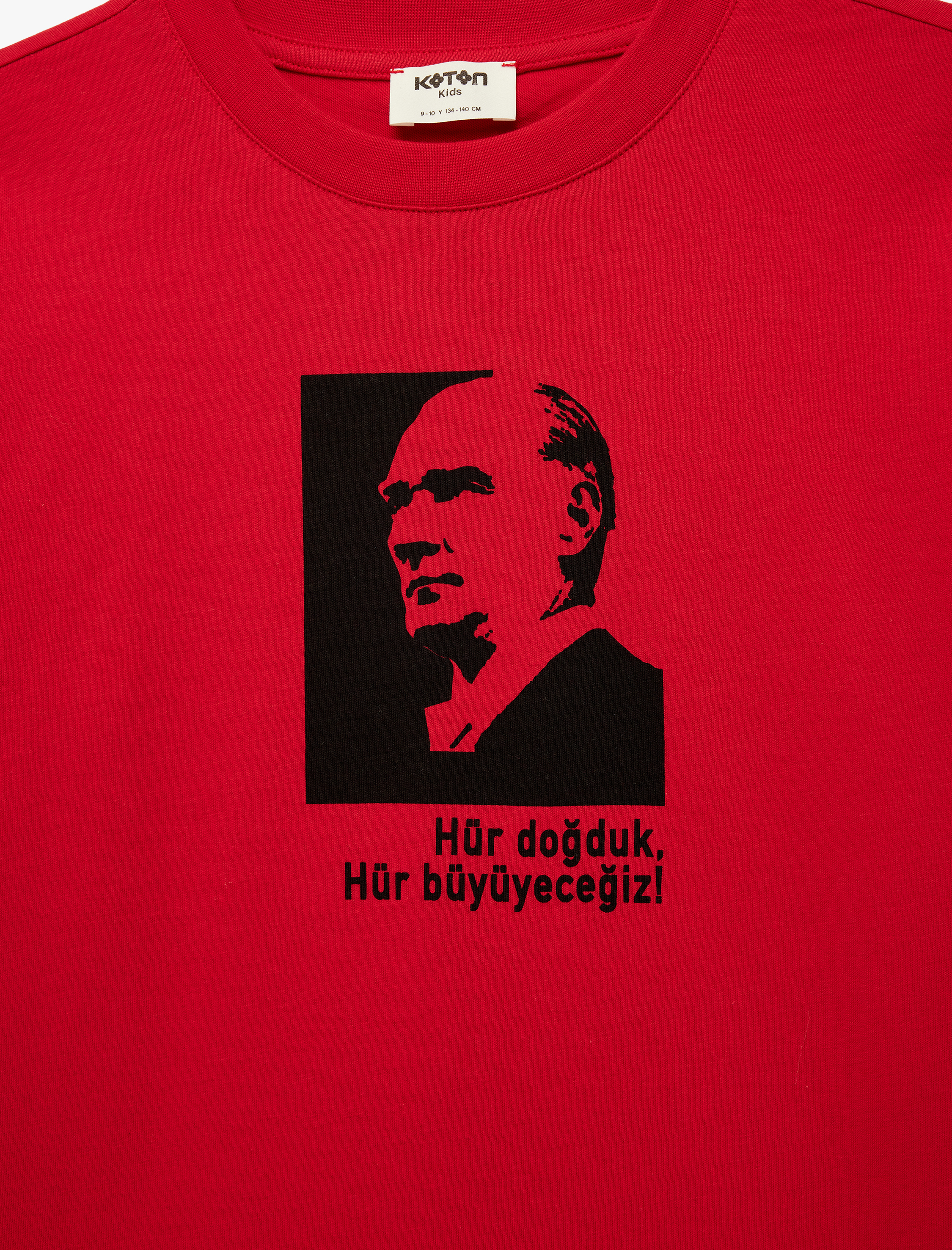  Erkek Çocuk Pamuklu Kısa Kollu Bisiklet Yaka Atatürk Baskılı Tişört