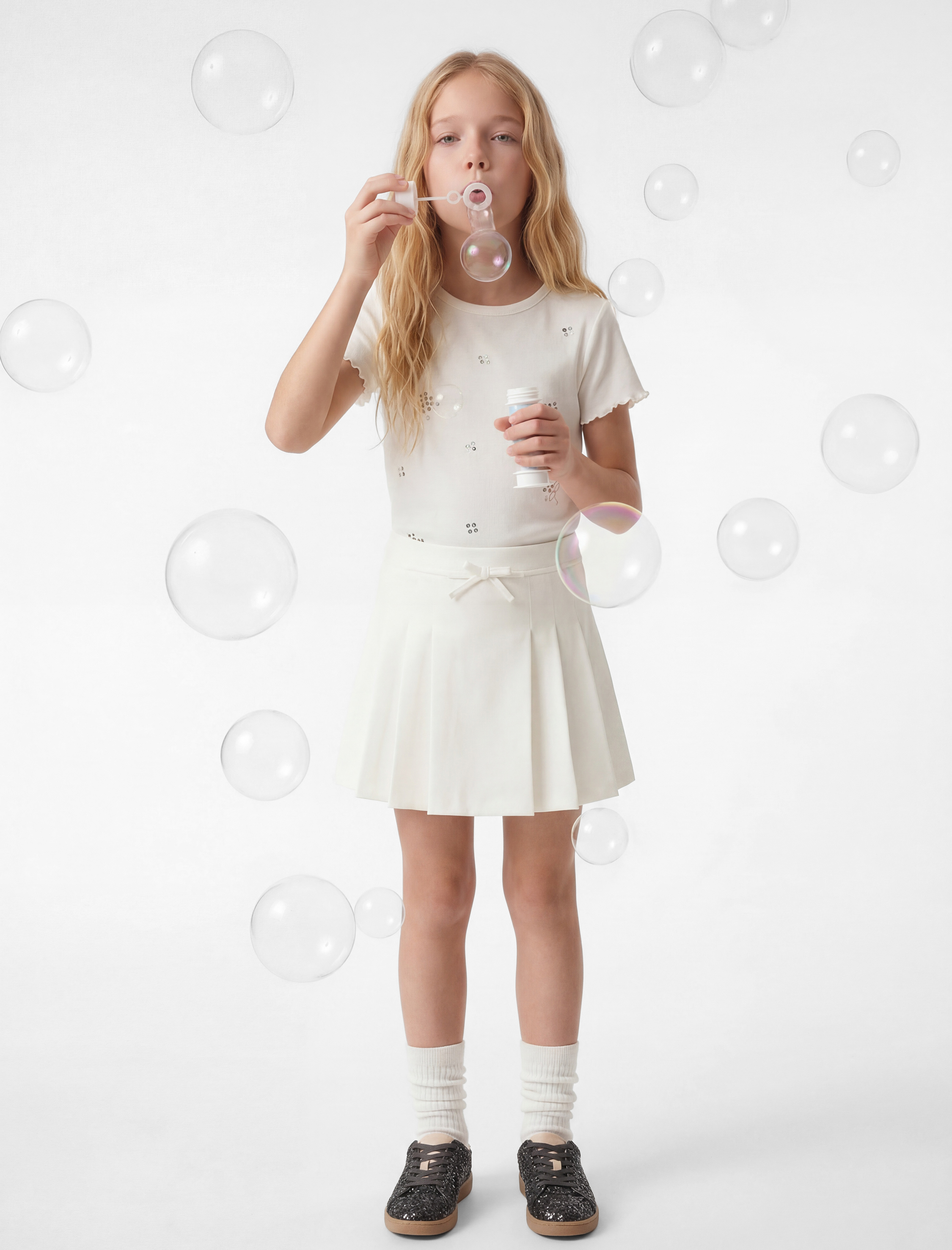  Kız Çocuk Pamuklu Kısa Kollu Bisiklet Yaka Pullu Payetli  Çiçekli Tişört