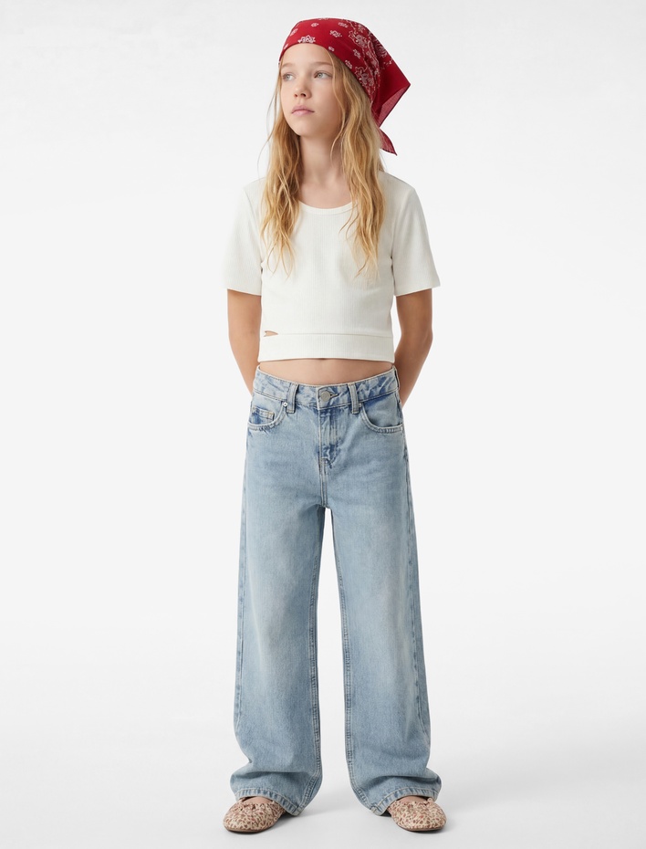 Kız Çocuk Pencere Detaylı Kısa Kollu Bisiklet Yaka Crop Tişört