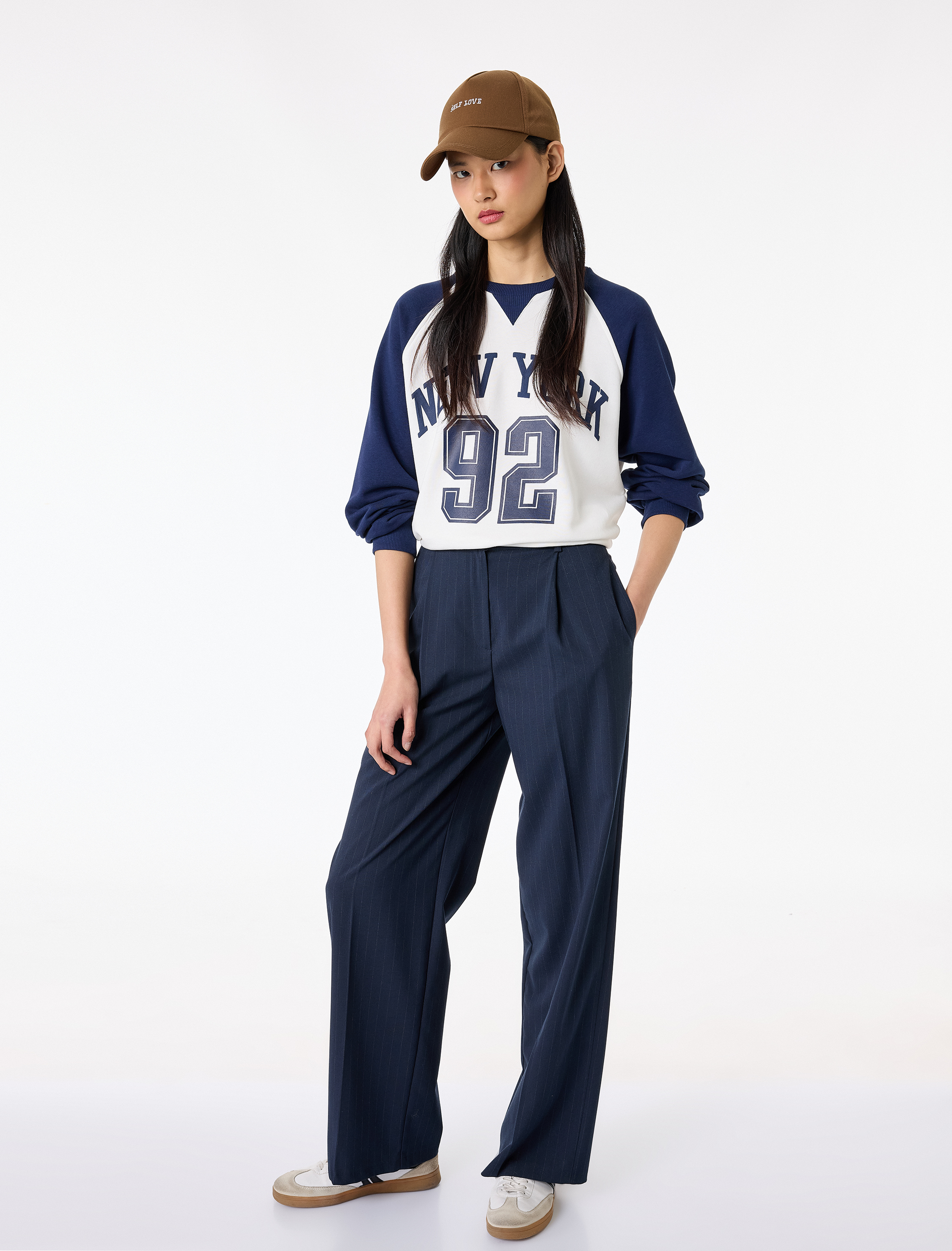   Rahat Kalıp Uzun Kollu Baskılı Bisiklet Yaka Sweatshirt